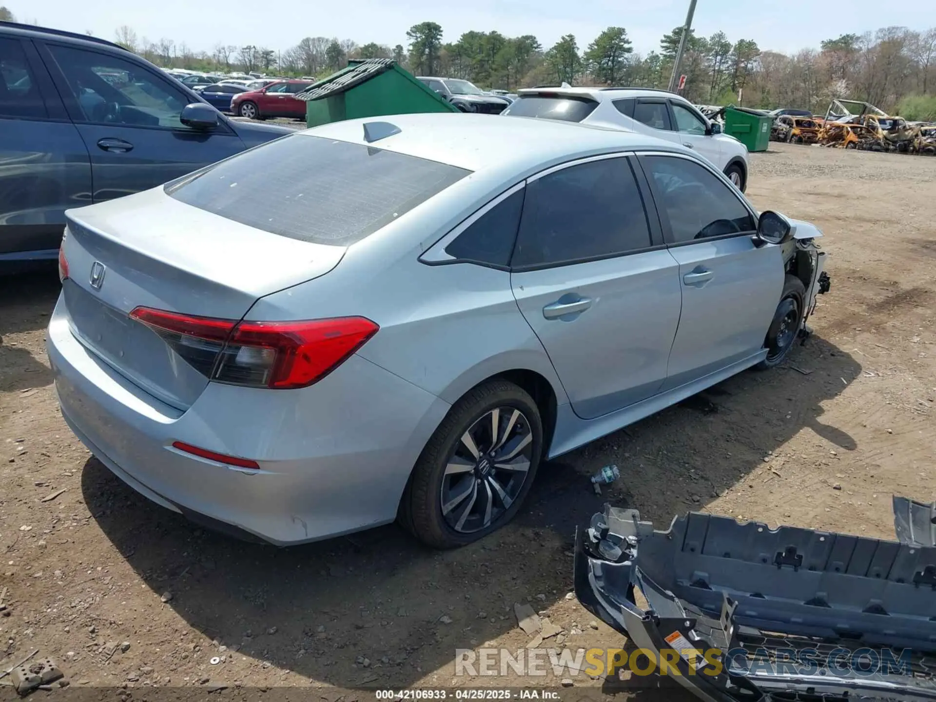 4 Photograph of a damaged car 2HGFE1F72NH318356 HONDA CIVIC 2022
