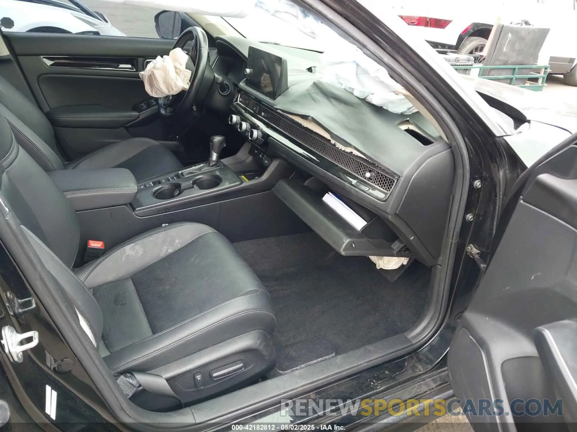5 Photograph of a damaged car 2HGFE1F90NH300181 HONDA CIVIC 2022