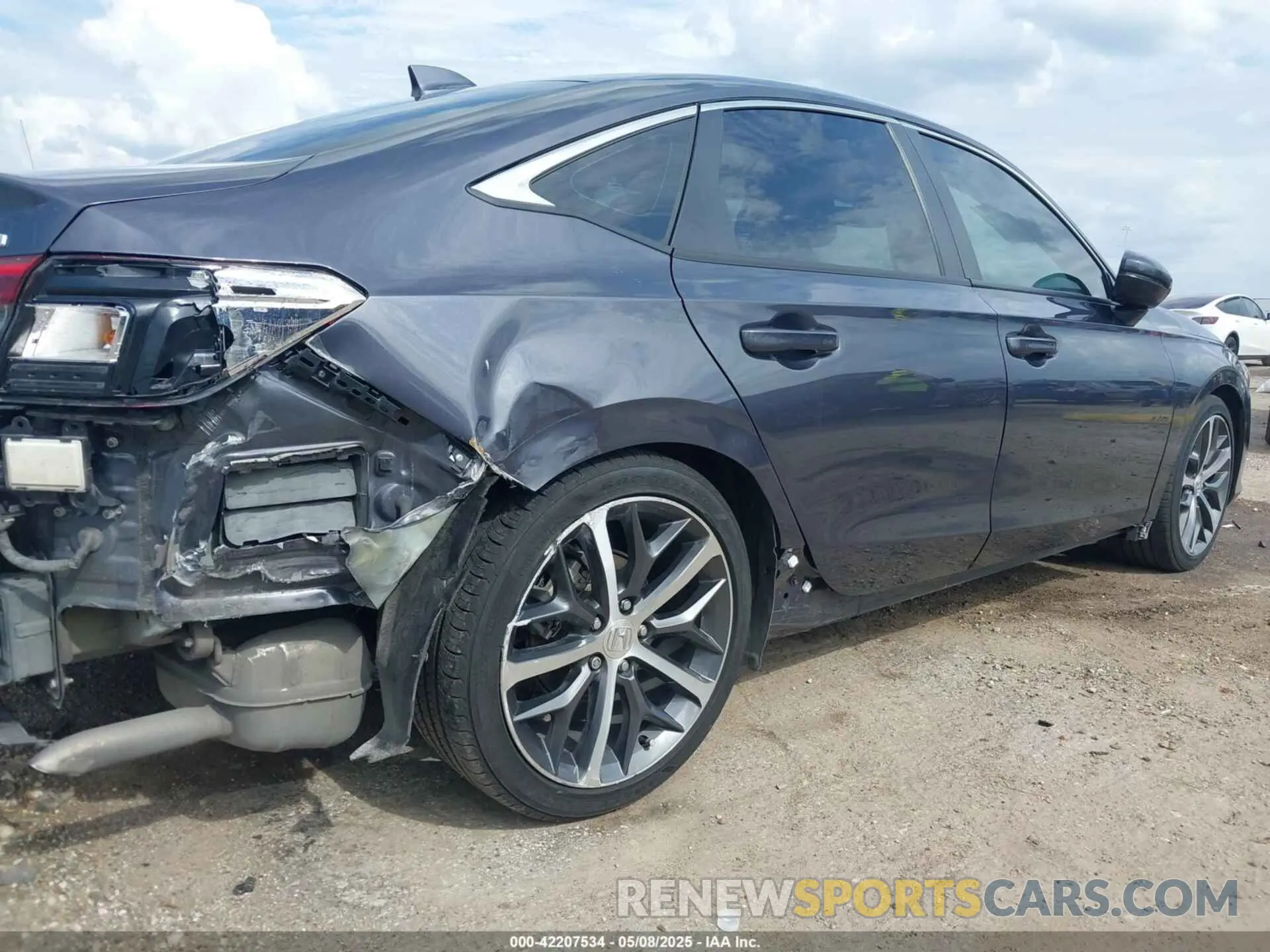 6 Photograph of a damaged car 2HGFE1F95NH320362 HONDA CIVIC 2022
