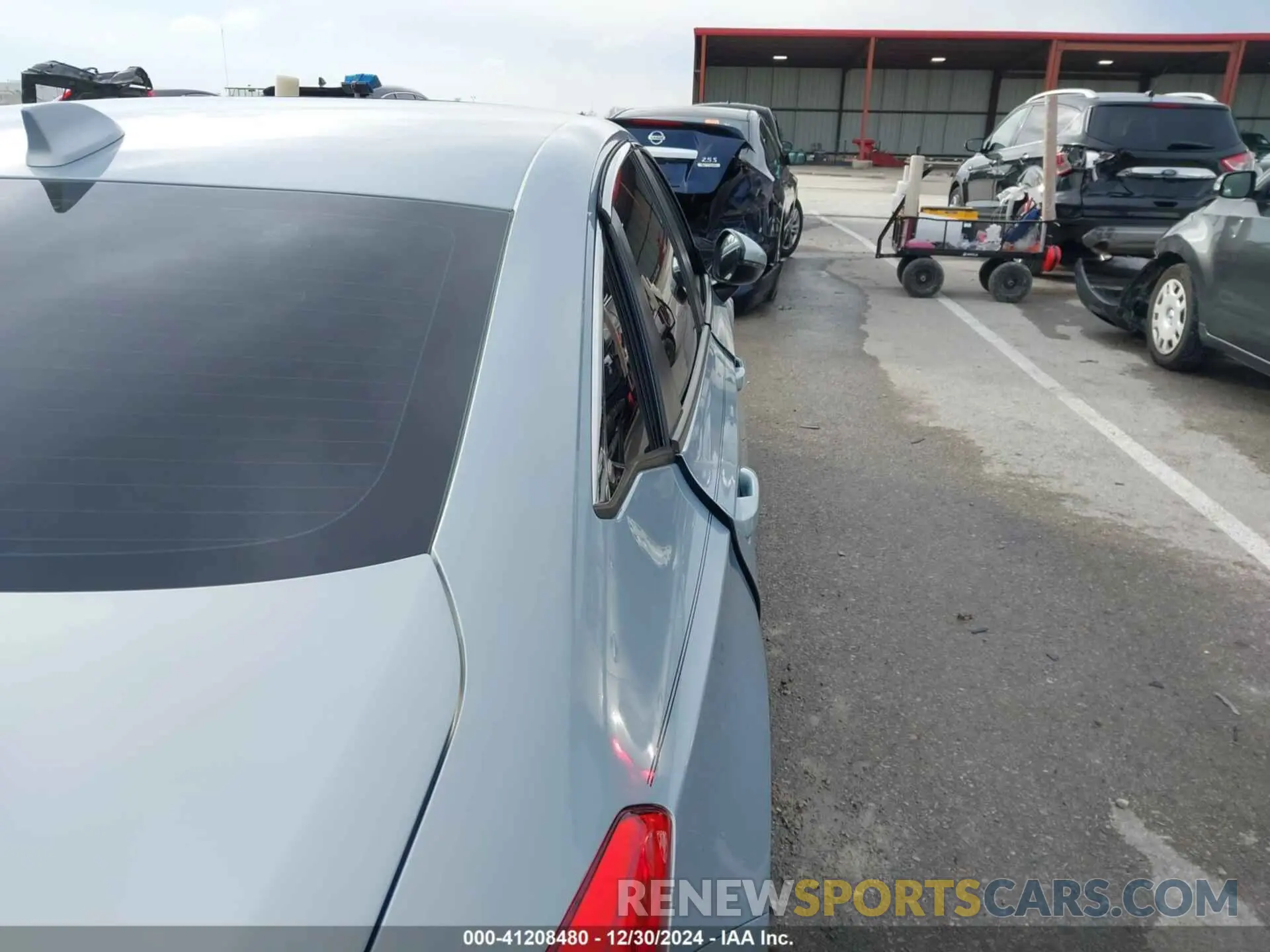 18 Photograph of a damaged car 2HGFE1F99NH306559 HONDA CIVIC 2022