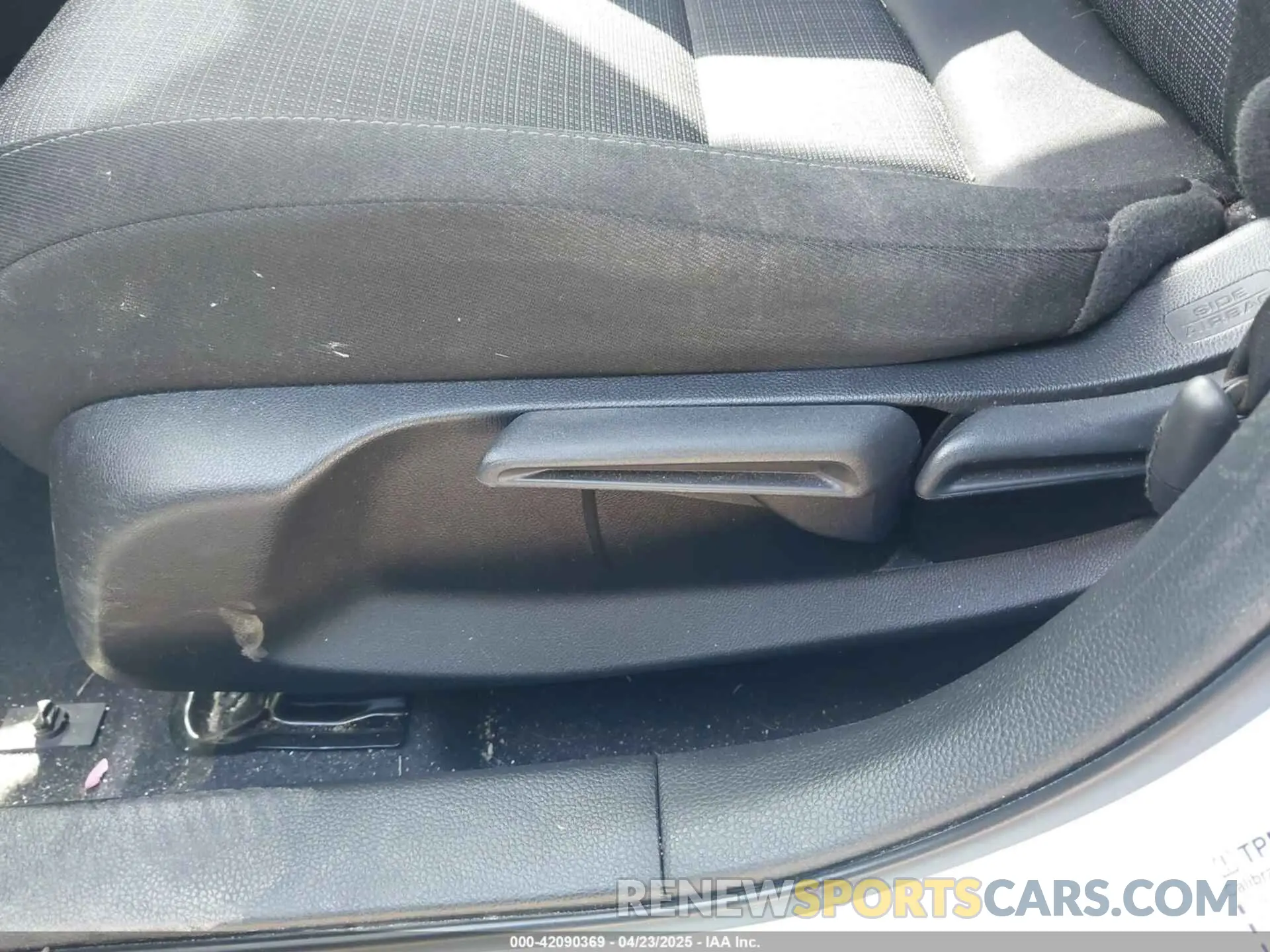 9 Photograph of a damaged car 2HGFE2F22NH520236 HONDA CIVIC 2022