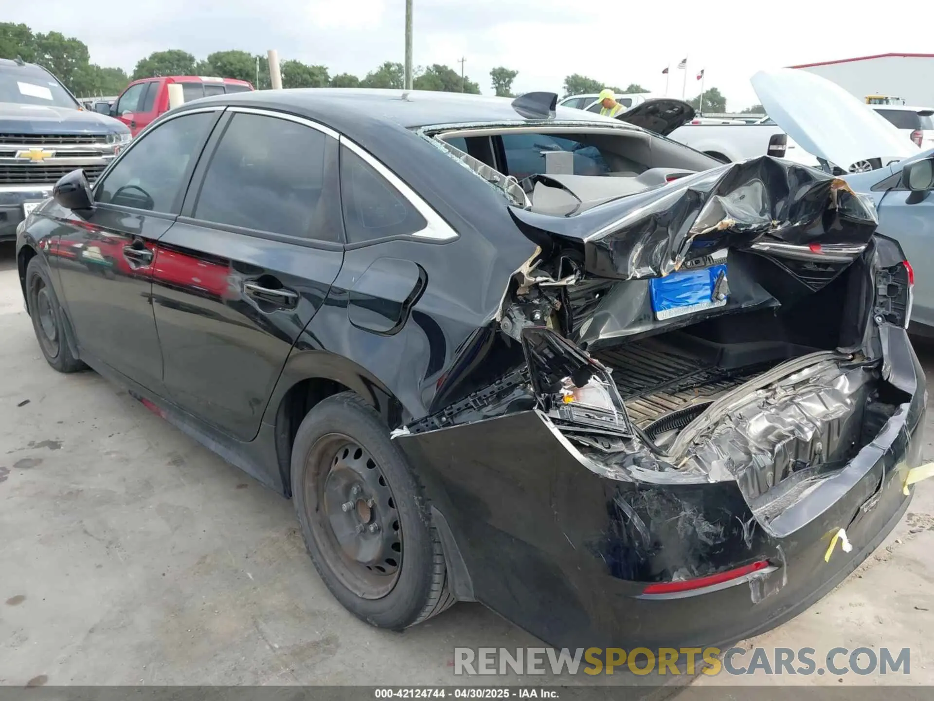 3 Фотография поврежденного автомобиля 2HGFE2F24NH523607 HONDA CIVIC 2022