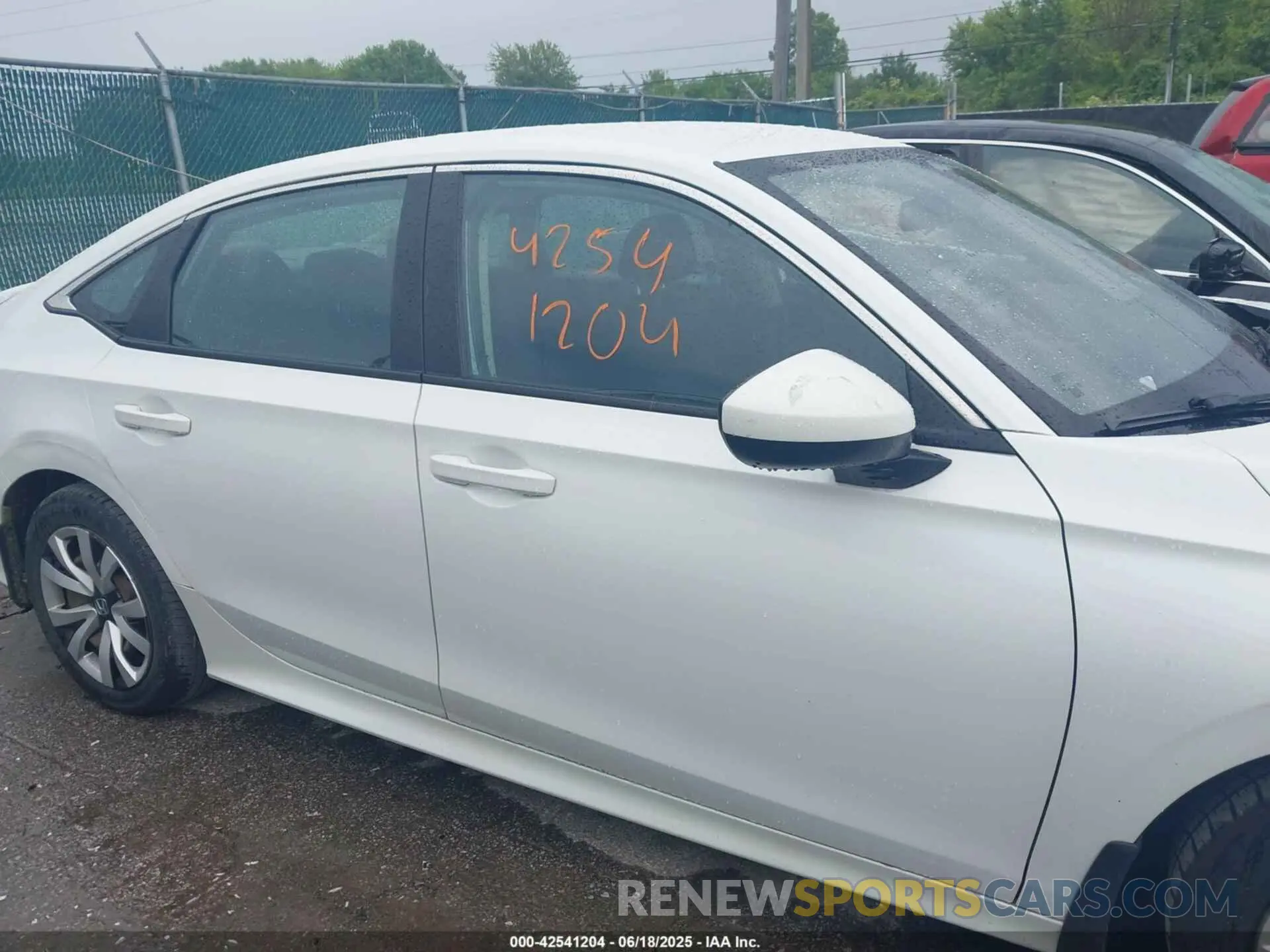 13 Photograph of a damaged car 2HGFE2F26NH532535 HONDA CIVIC 2022