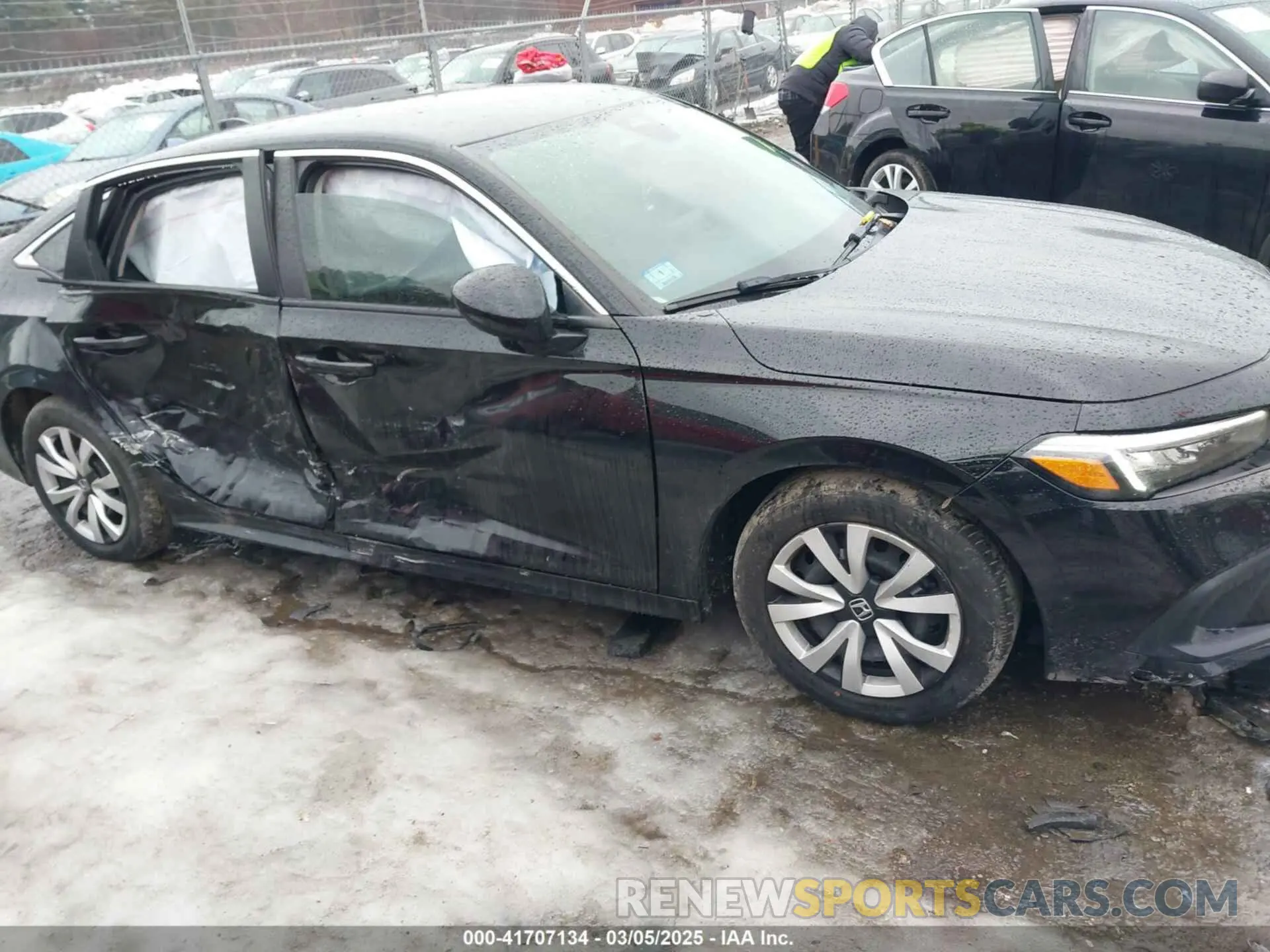 13 Photograph of a damaged car 2HGFE2F29NH528219 HONDA CIVIC 2022