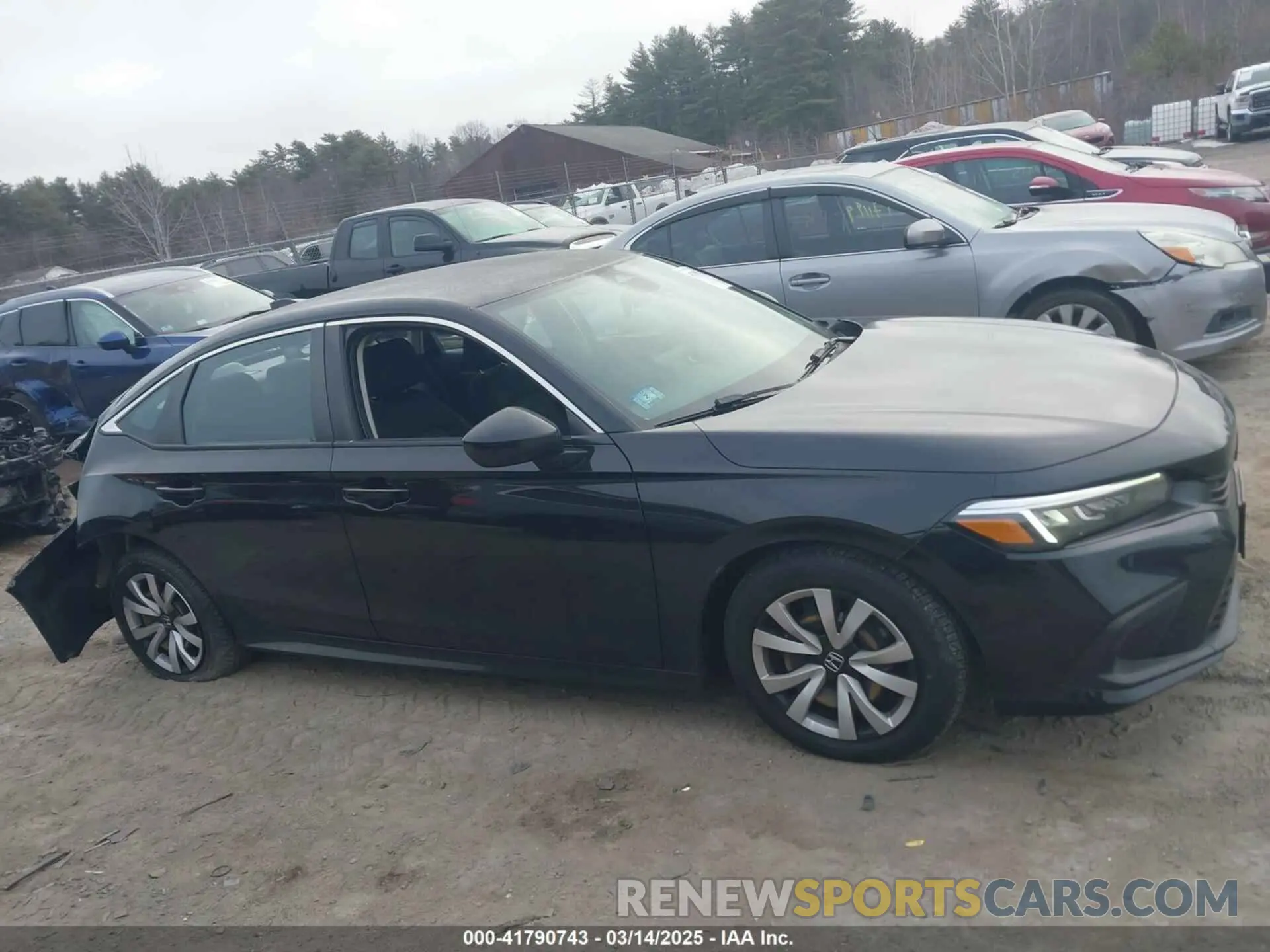 13 Photograph of a damaged car 2HGFE2F2XNH573430 HONDA CIVIC 2022