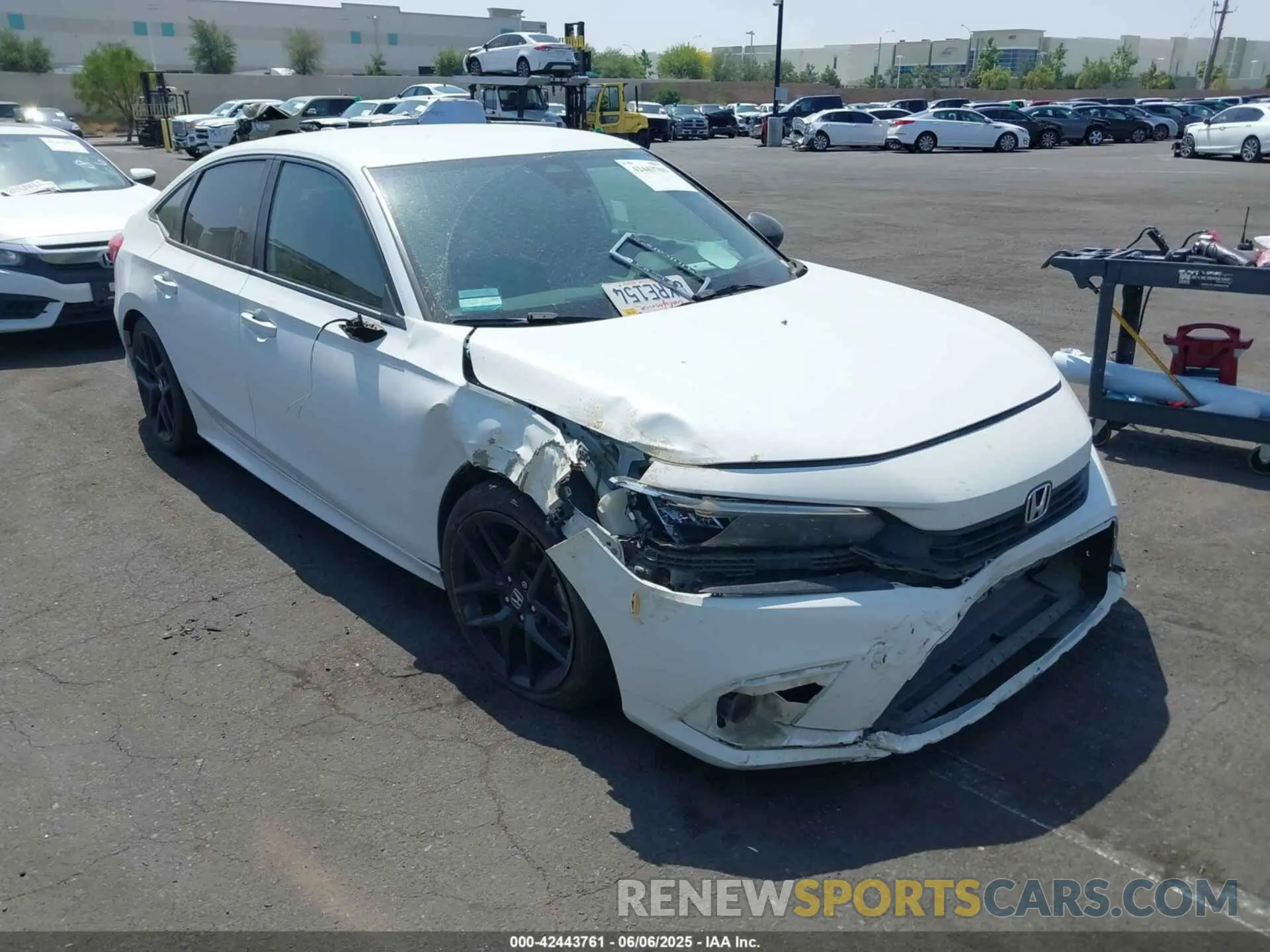 13 Photograph of a damaged car 2HGFE2F51NH500022 HONDA CIVIC 2022
