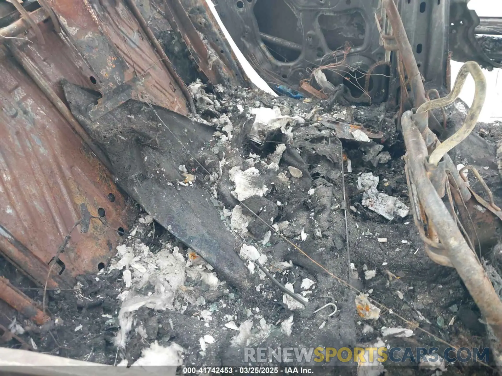 8 Photograph of a damaged car 2HGFE2F51NH516429 HONDA CIVIC 2022