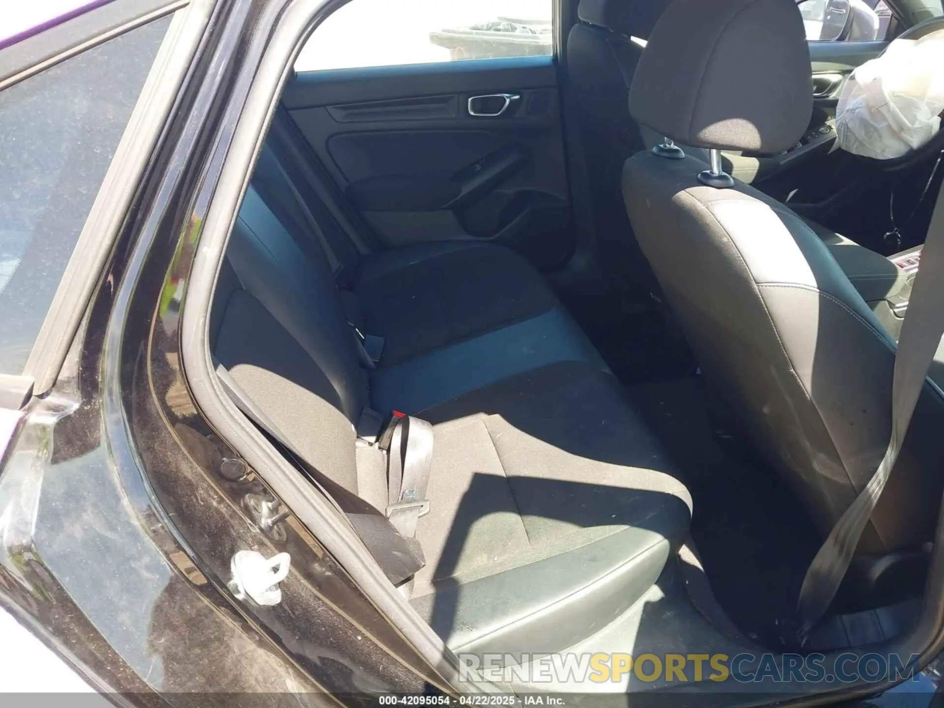8 Photograph of a damaged car 2HGFE2F51NH555036 HONDA CIVIC 2022