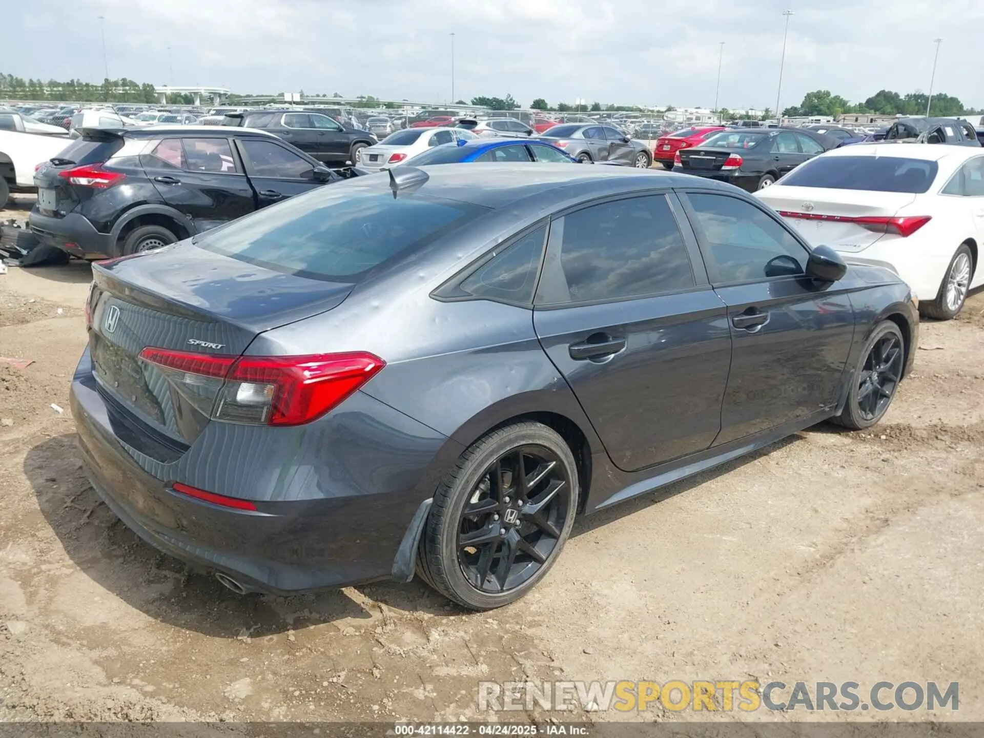 4 Фотография поврежденного автомобиля 2HGFE2F51NH610424 HONDA CIVIC 2022