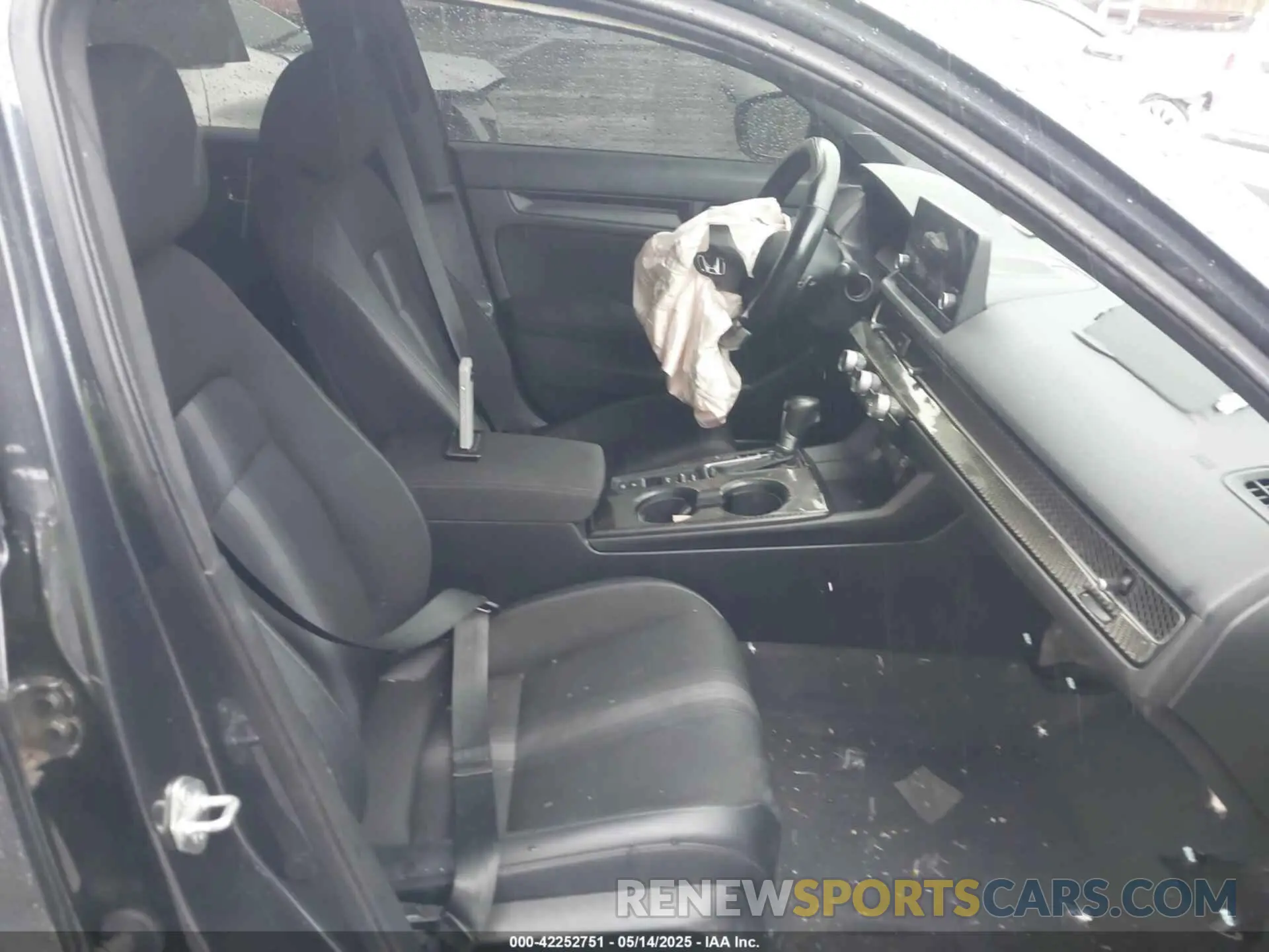 5 Photograph of a damaged car 2HGFE2F52NH521686 HONDA CIVIC 2022