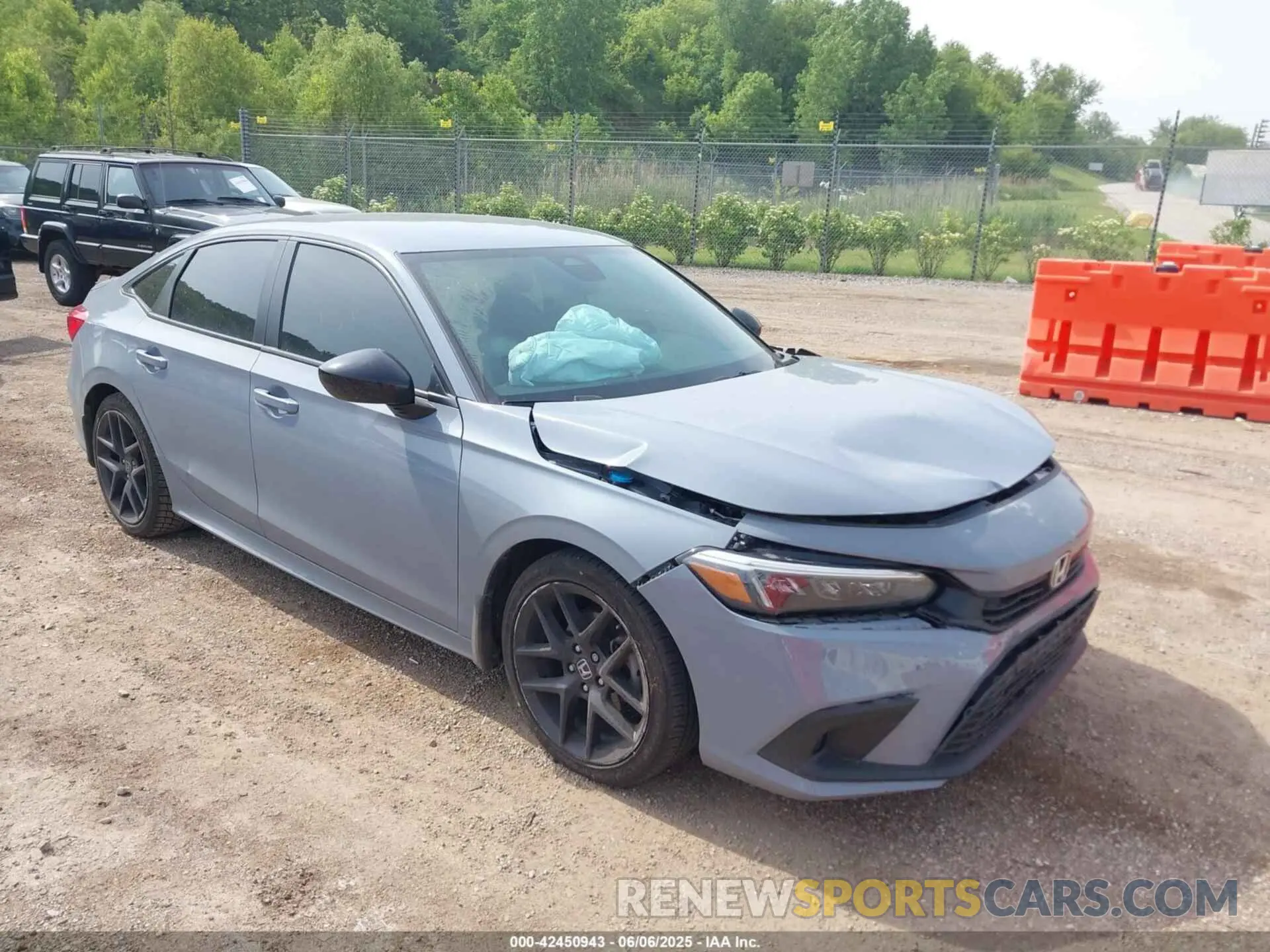 1 Photograph of a damaged car 2HGFE2F52NH527861 HONDA CIVIC 2022