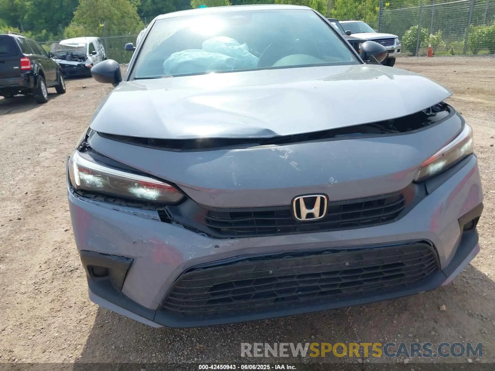 6 Photograph of a damaged car 2HGFE2F52NH527861 HONDA CIVIC 2022