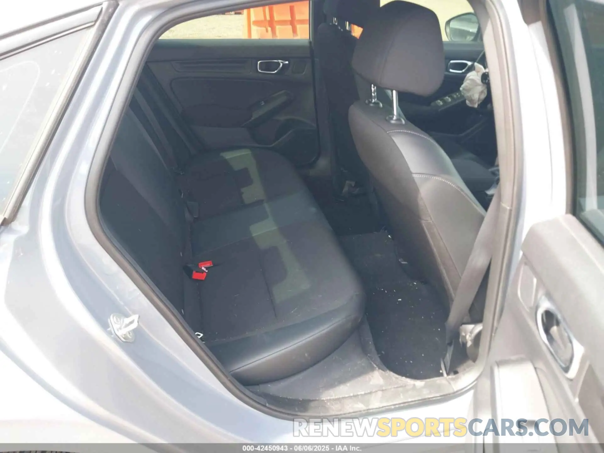 8 Photograph of a damaged car 2HGFE2F52NH527861 HONDA CIVIC 2022