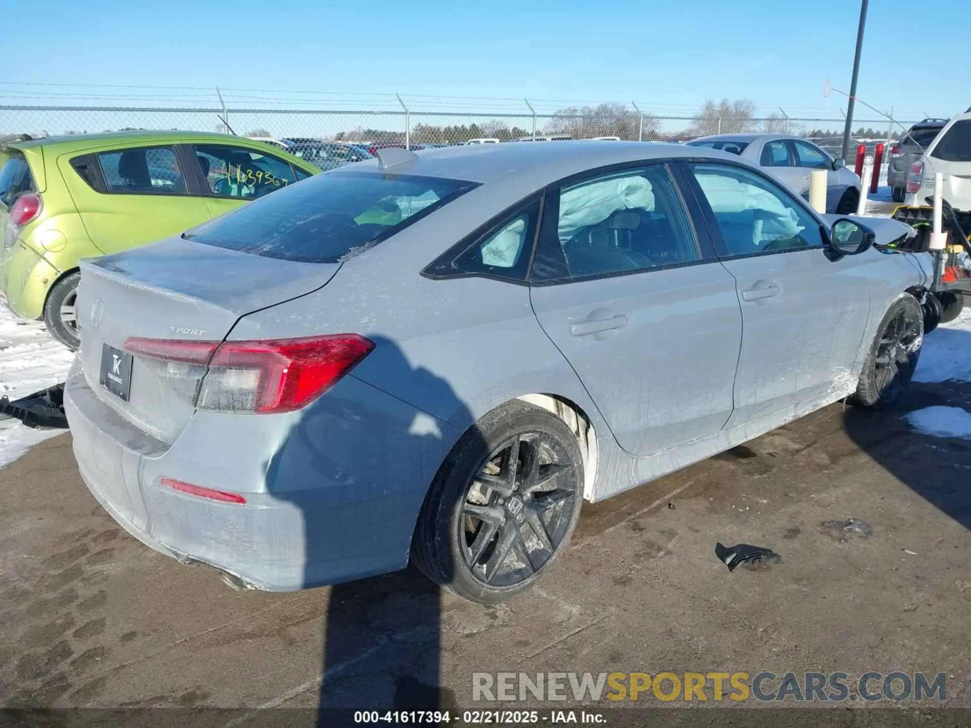 4 Фотография поврежденного автомобиля 2HGFE2F52NH552565 HONDA CIVIC 2022