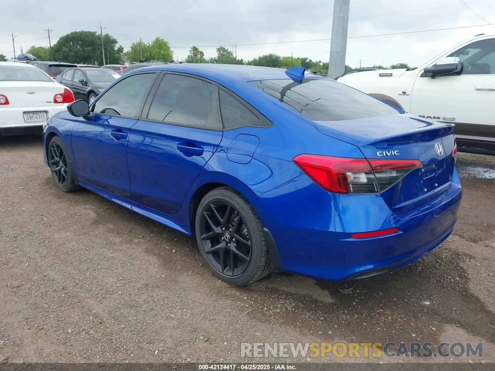 3 Photograph of a damaged car 2HGFE2F52NH555241 HONDA CIVIC 2022