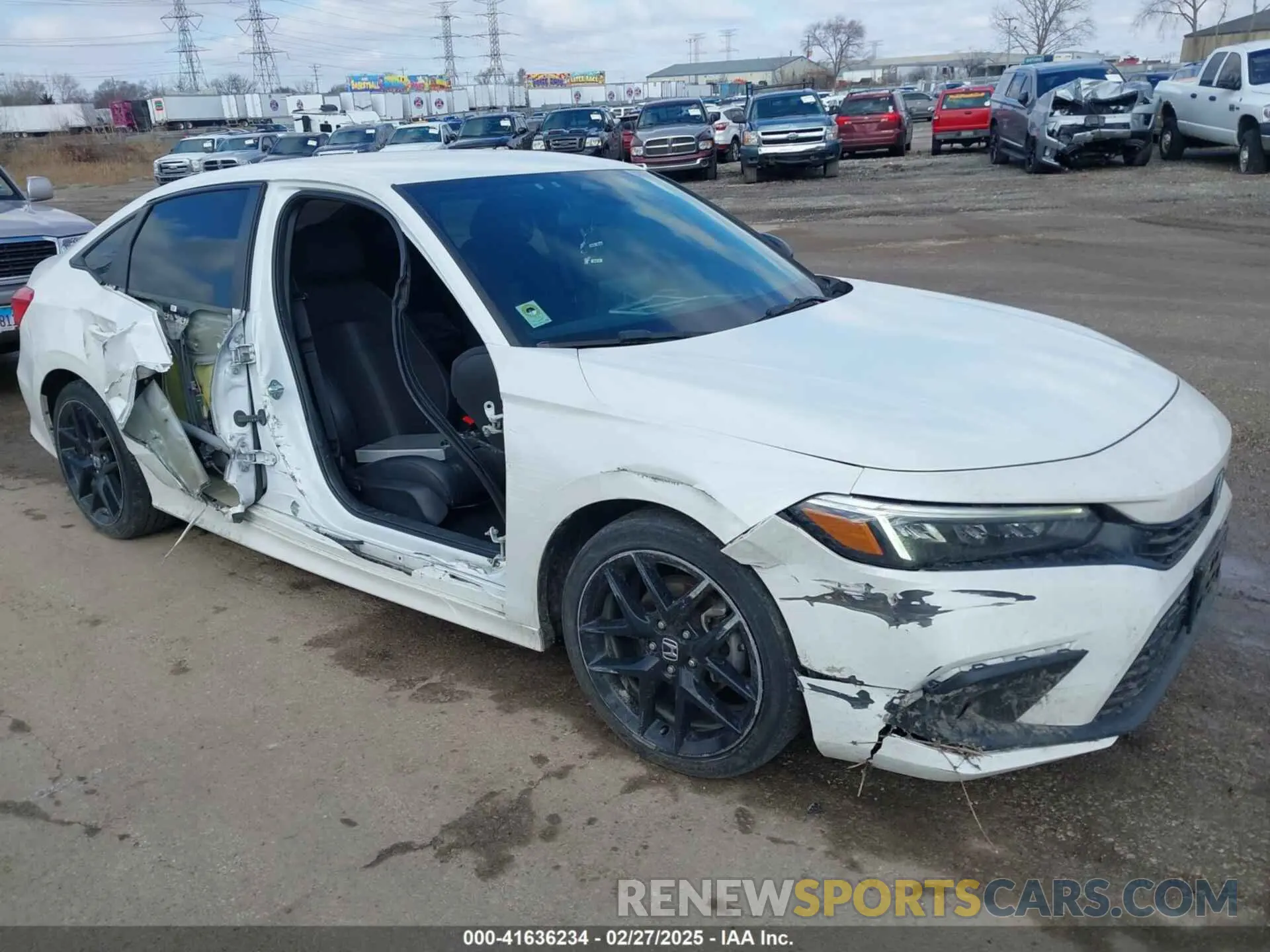 6 Photograph of a damaged car 2HGFE2F52NH568278 HONDA CIVIC 2022