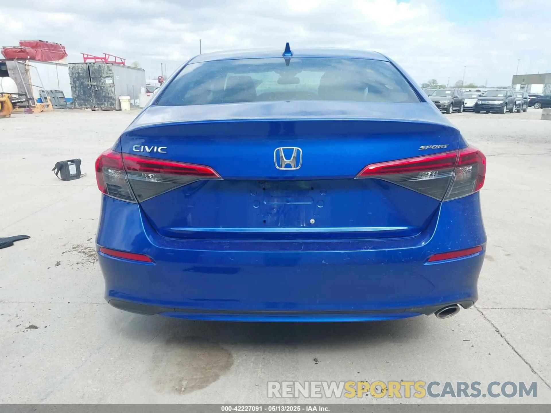 17 Photograph of a damaged car 2HGFE2F52NH584884 HONDA CIVIC 2022