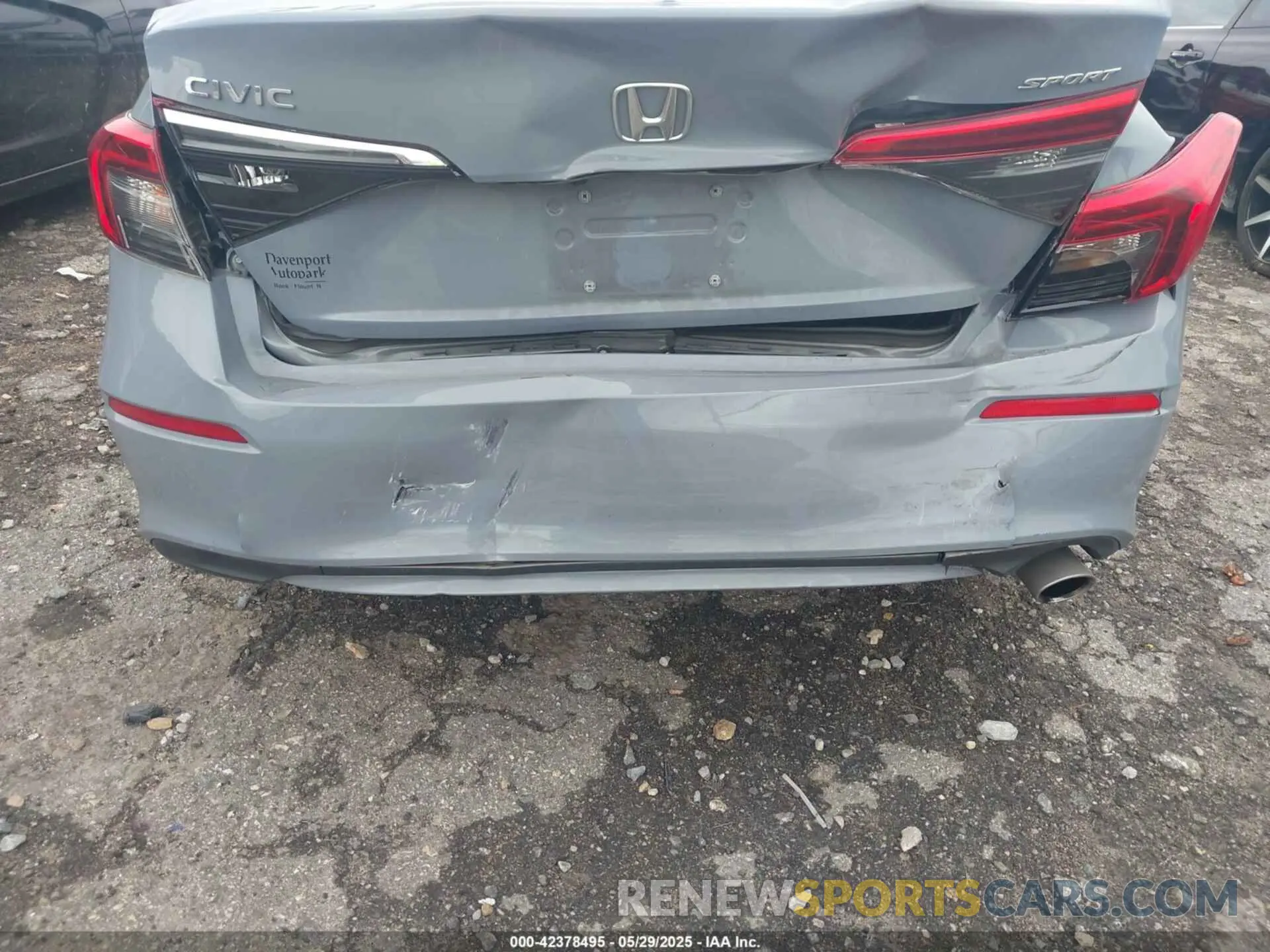 6 Photograph of a damaged car 2HGFE2F52NH606382 HONDA CIVIC 2022