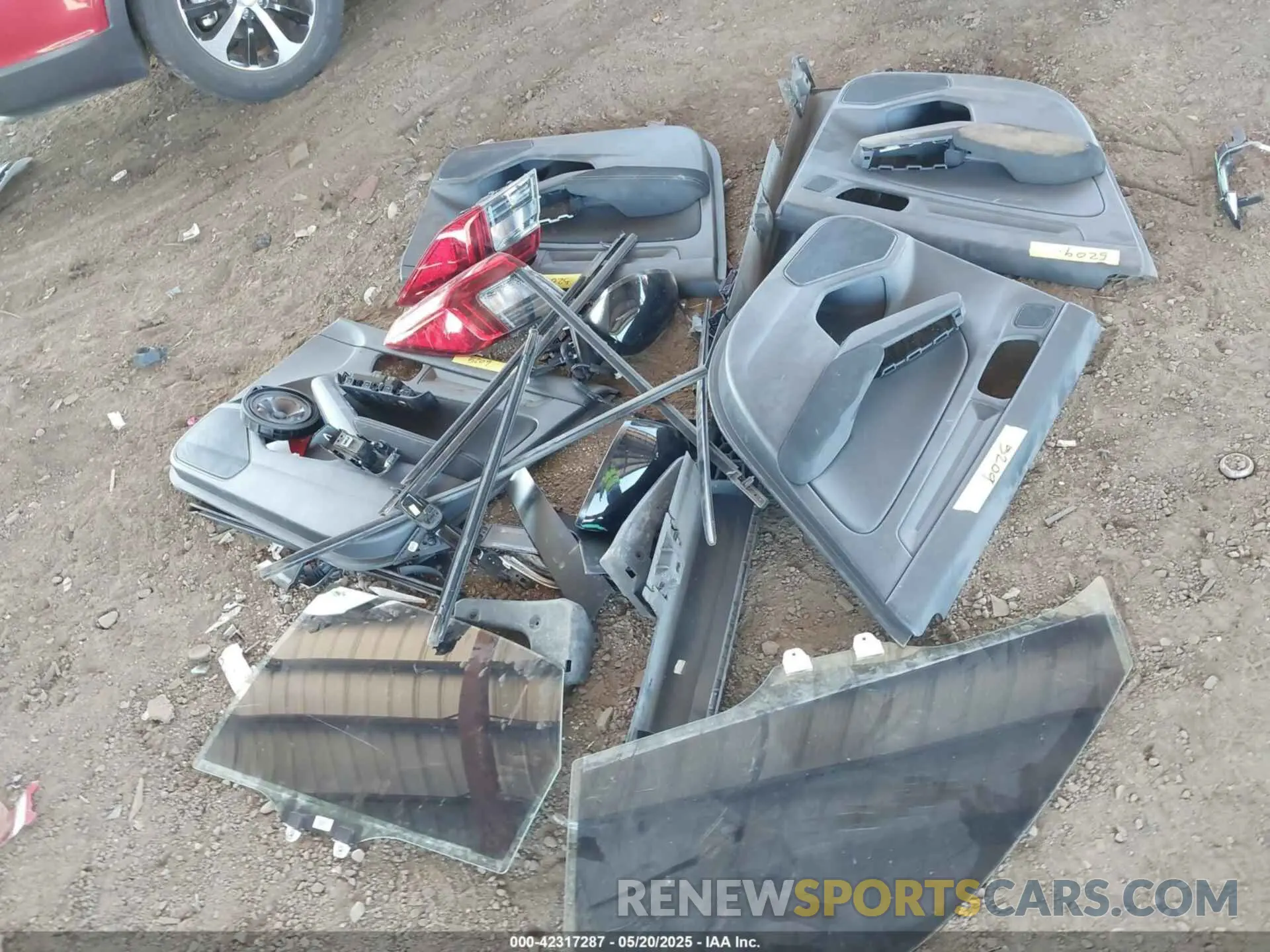 12 Photograph of a damaged car 2HGFE2F53NH535404 HONDA CIVIC 2022