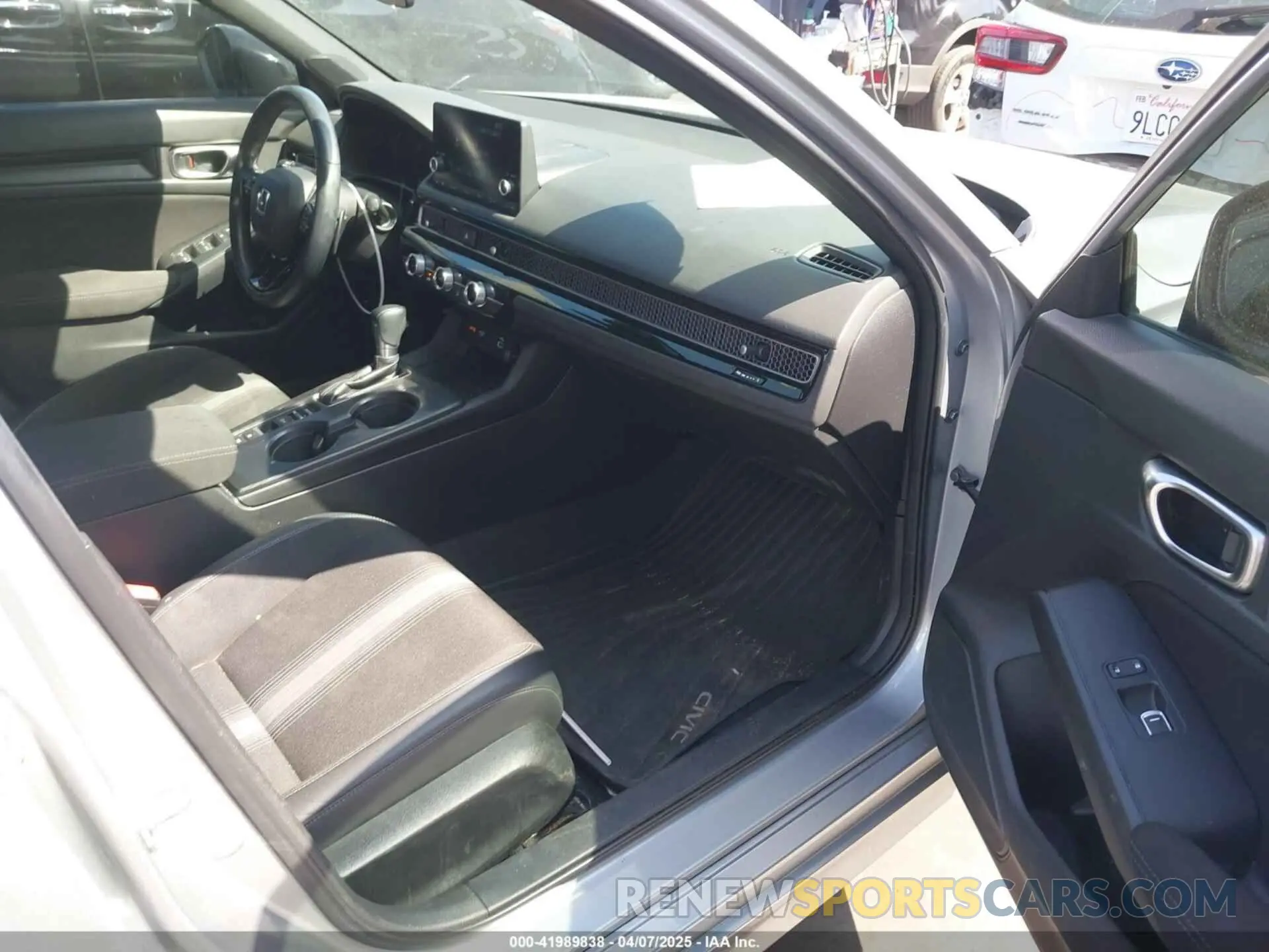 5 Фотография поврежденного автомобиля 2HGFE2F53NH577409 HONDA CIVIC 2022