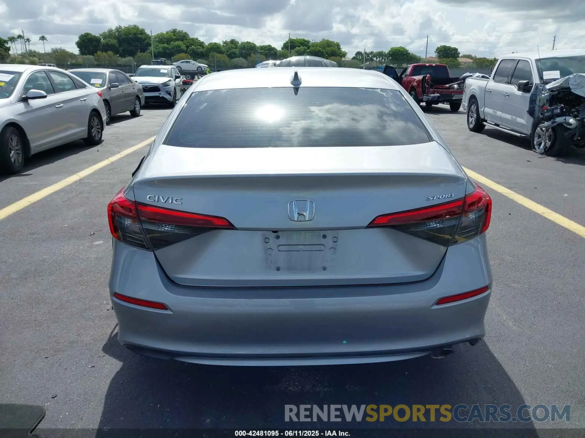 15 Photograph of a damaged car 2HGFE2F54NH525576 HONDA CIVIC 2022