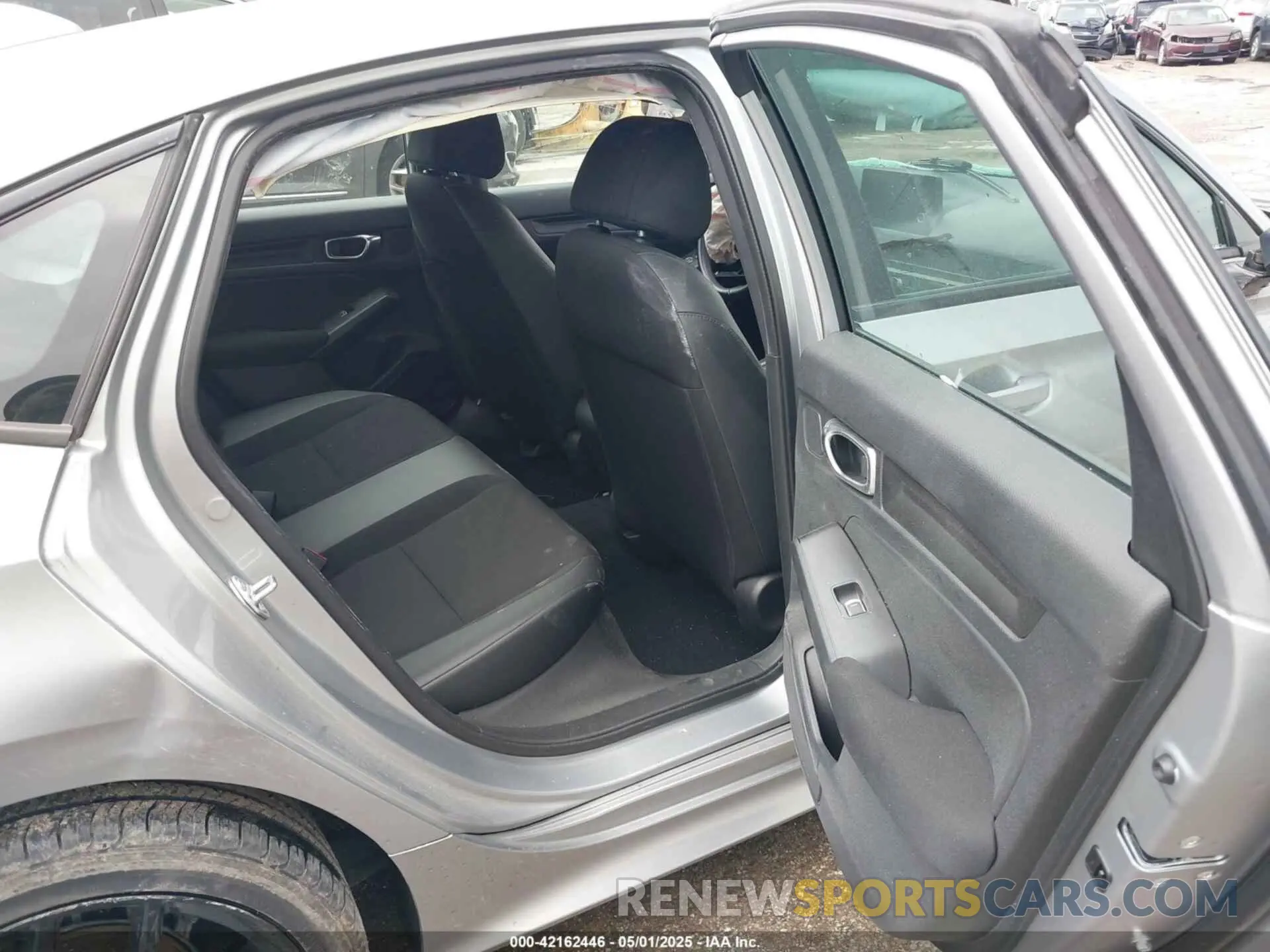 8 Photograph of a damaged car 2HGFE2F54NH577578 HONDA CIVIC 2022