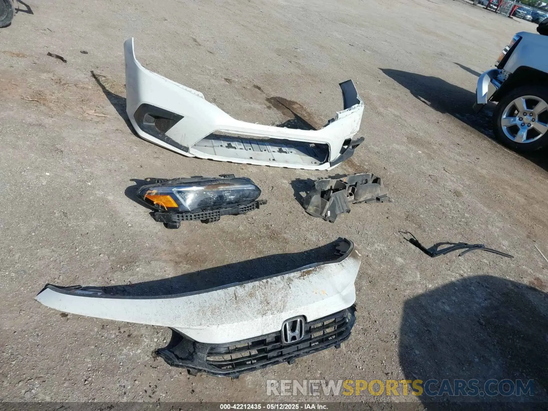 12 Photograph of a damaged car 2HGFE2F54NH599290 HONDA CIVIC 2022