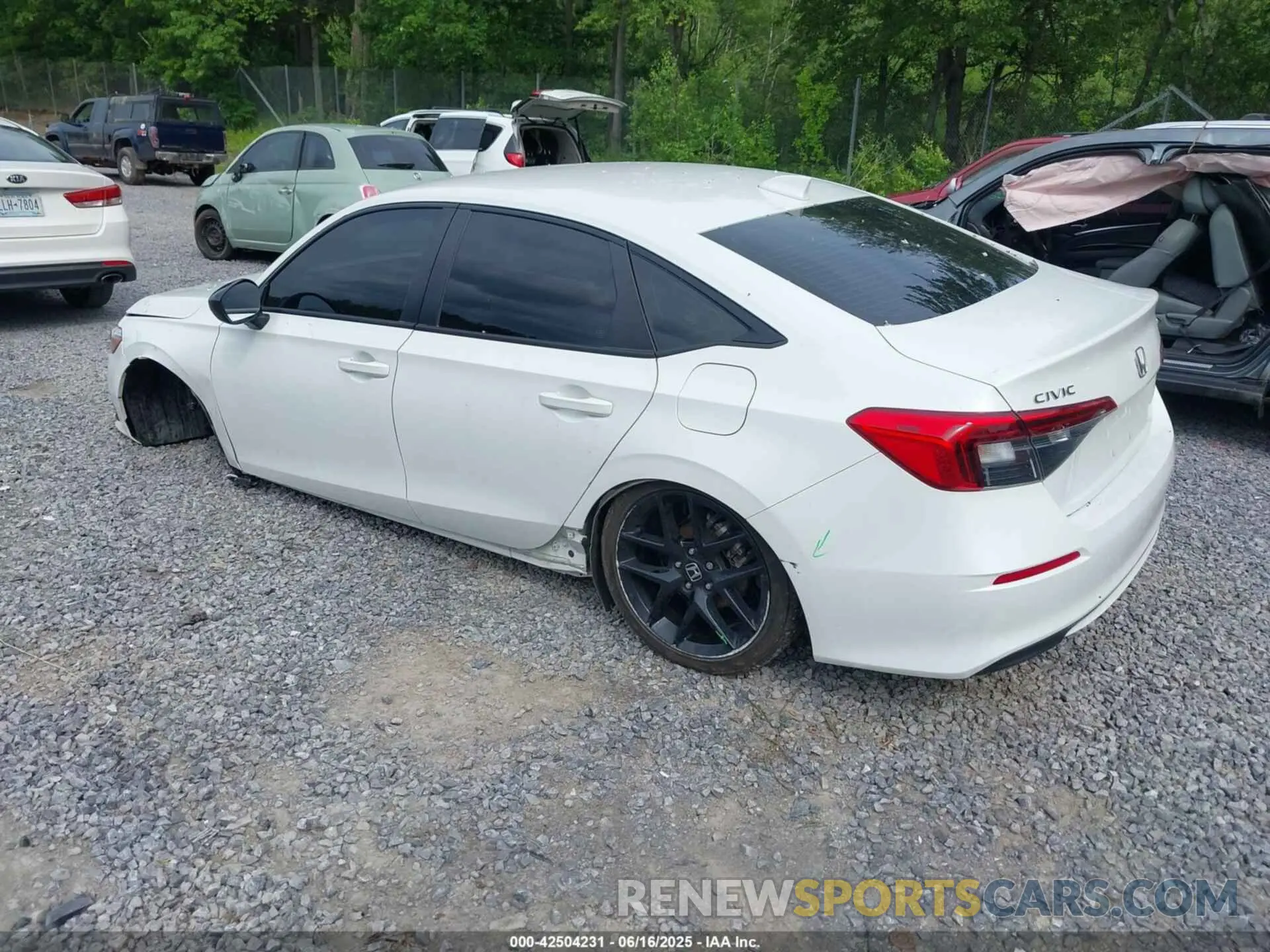 3 Фотография поврежденного автомобиля 2HGFE2F55NH576309 HONDA CIVIC 2022