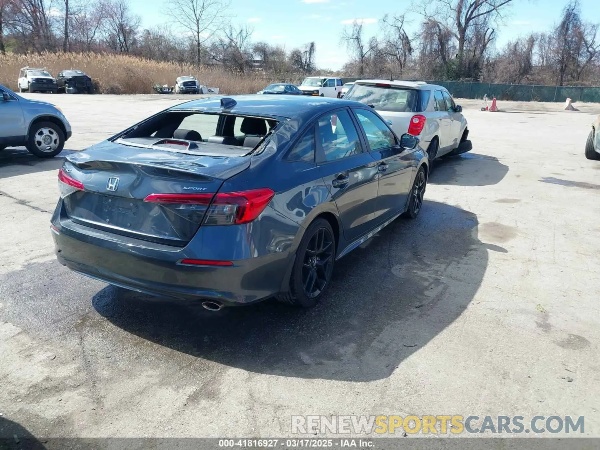 4 Photograph of a damaged car 2HGFE2F55NH587553 HONDA CIVIC 2022