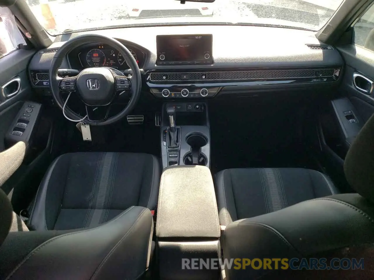 8 Photograph of a damaged car 2HGFE2F56NH573595 HONDA CIVIC 2022