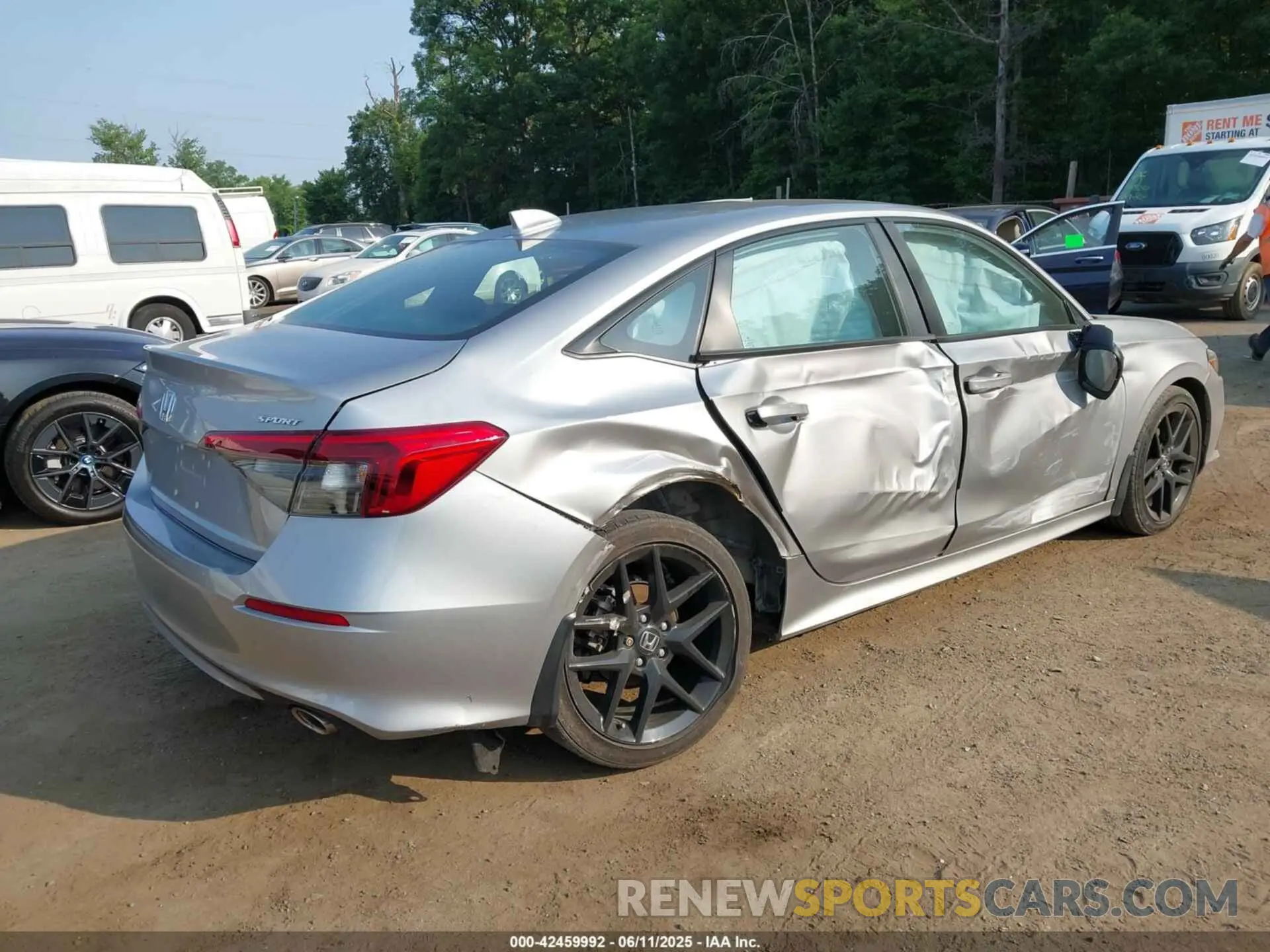 4 Photograph of a damaged car 2HGFE2F57NH582953 HONDA CIVIC 2022