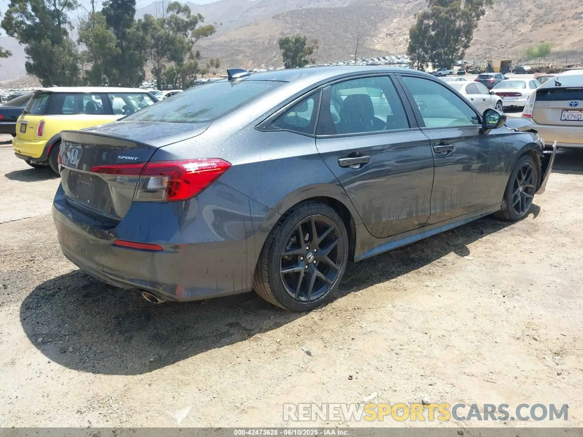 4 Photograph of a damaged car 2HGFE2F57NH586629 HONDA CIVIC 2022