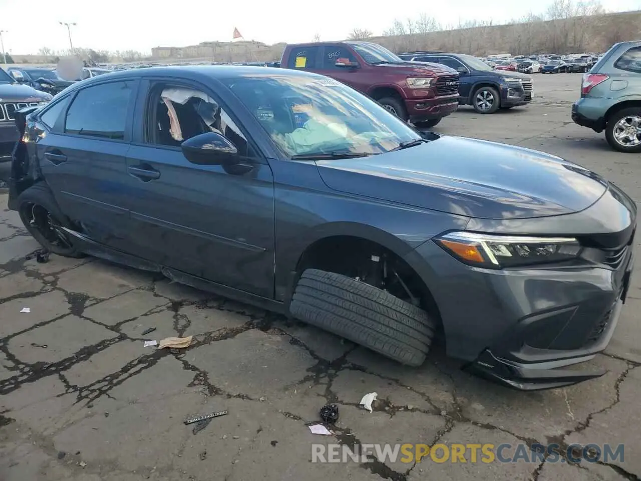 4 Фотография поврежденного автомобиля 2HGFE2F57NH599915 HONDA CIVIC 2022