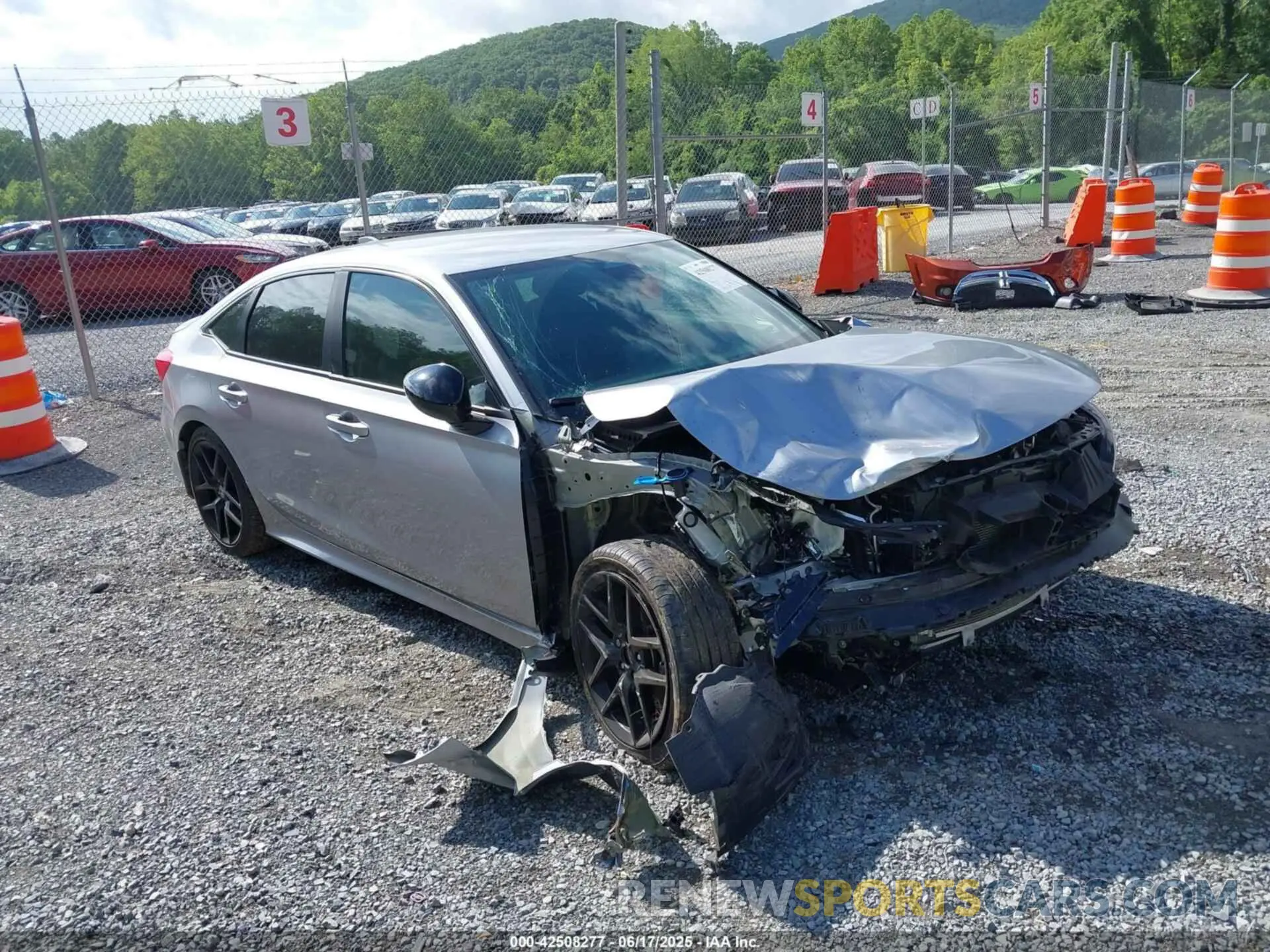 1 Фотография поврежденного автомобиля 2HGFE2F57NH607141 HONDA CIVIC 2022