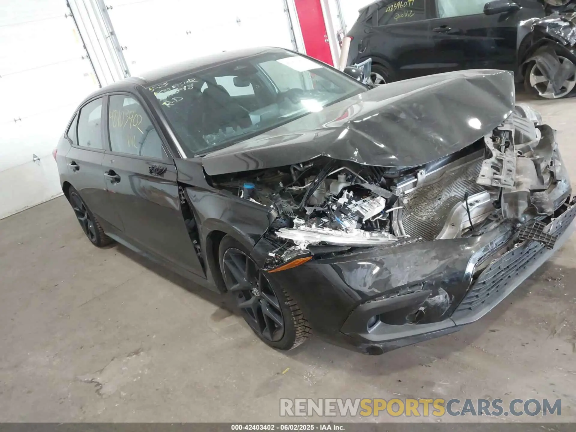 1 Photograph of a damaged car 2HGFE2F57NH609097 HONDA CIVIC 2022