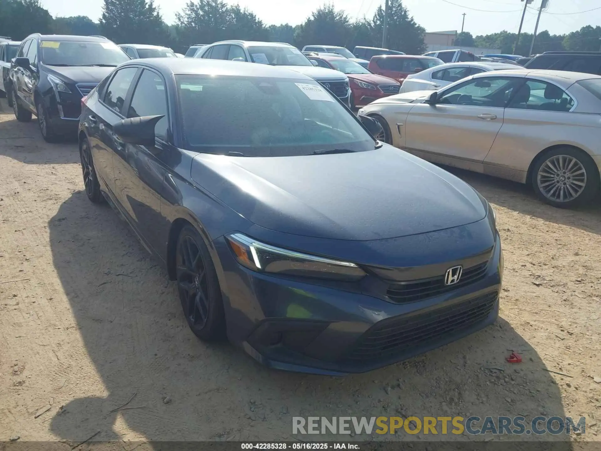 1 Photograph of a damaged car 2HGFE2F58NH510675 HONDA CIVIC 2022