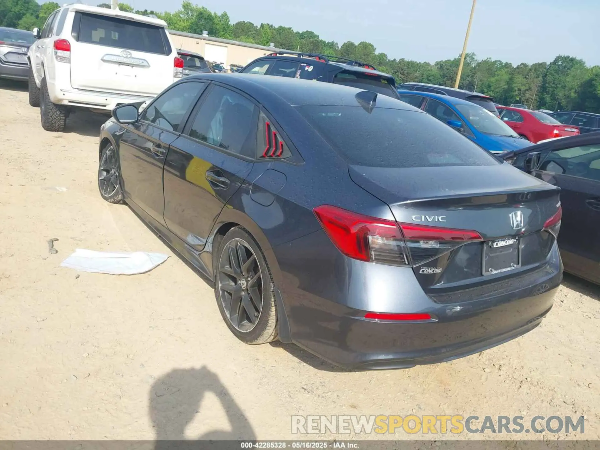 3 Photograph of a damaged car 2HGFE2F58NH510675 HONDA CIVIC 2022