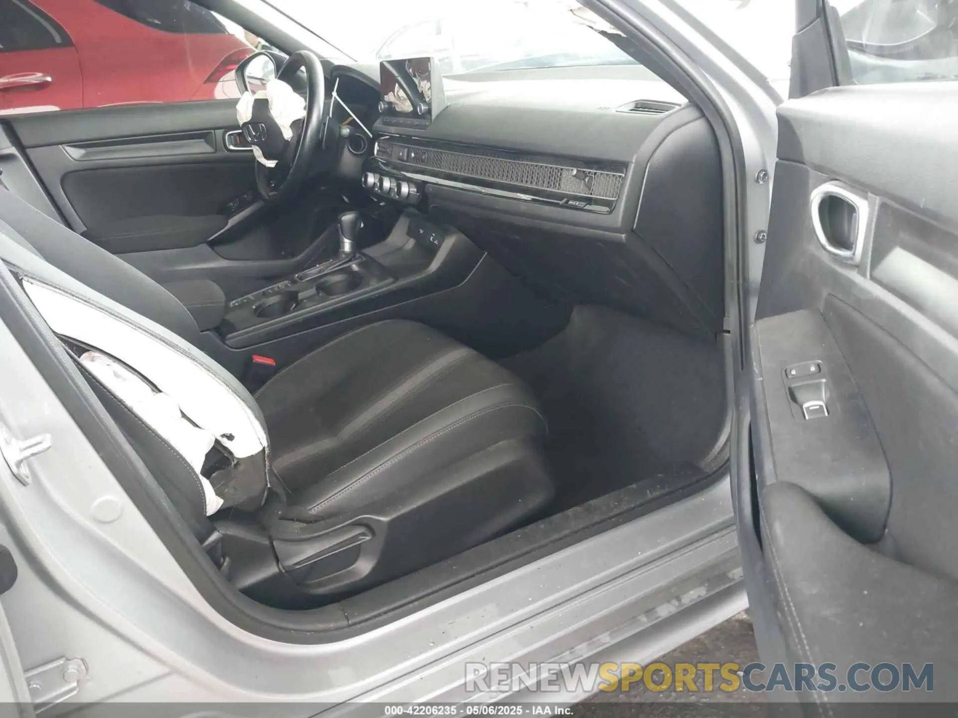 5 Photograph of a damaged car 2HGFE2F58NH521790 HONDA CIVIC 2022