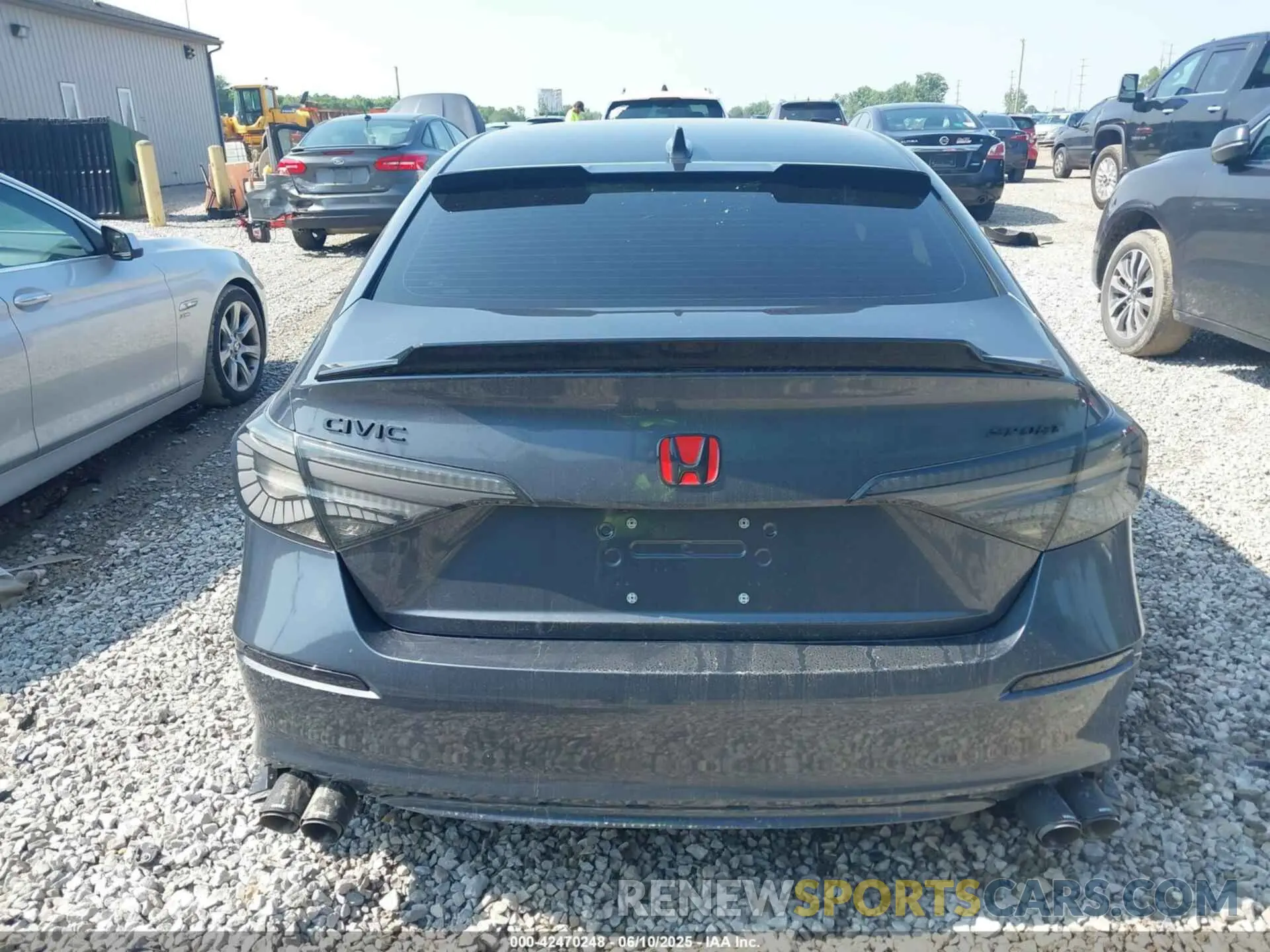 17 Photograph of a damaged car 2HGFE2F58NH563697 HONDA CIVIC 2022