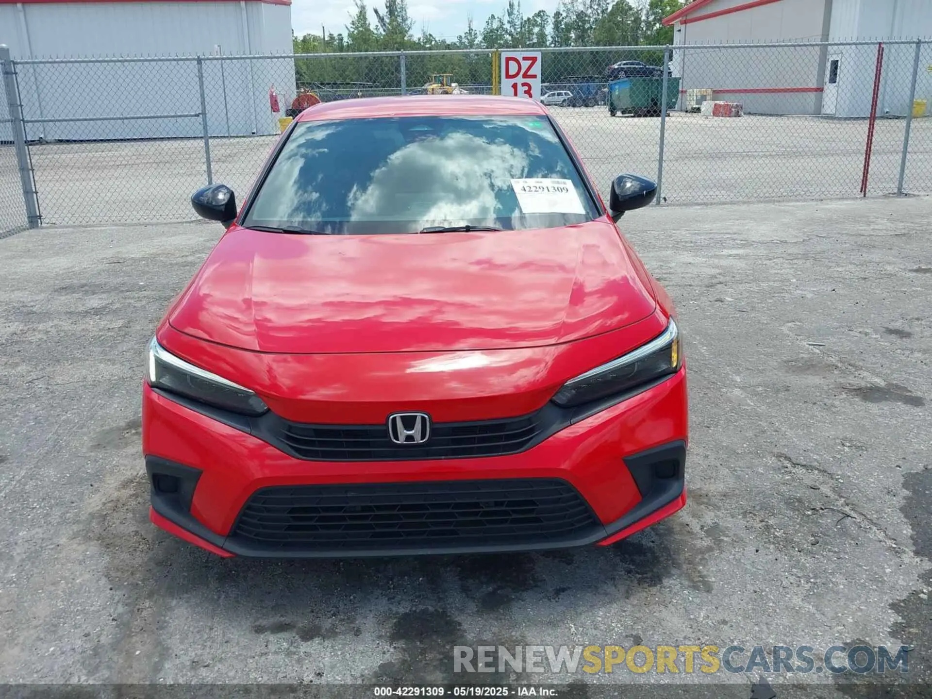 12 Photograph of a damaged car 2HGFE2F59NH609053 HONDA CIVIC 2022