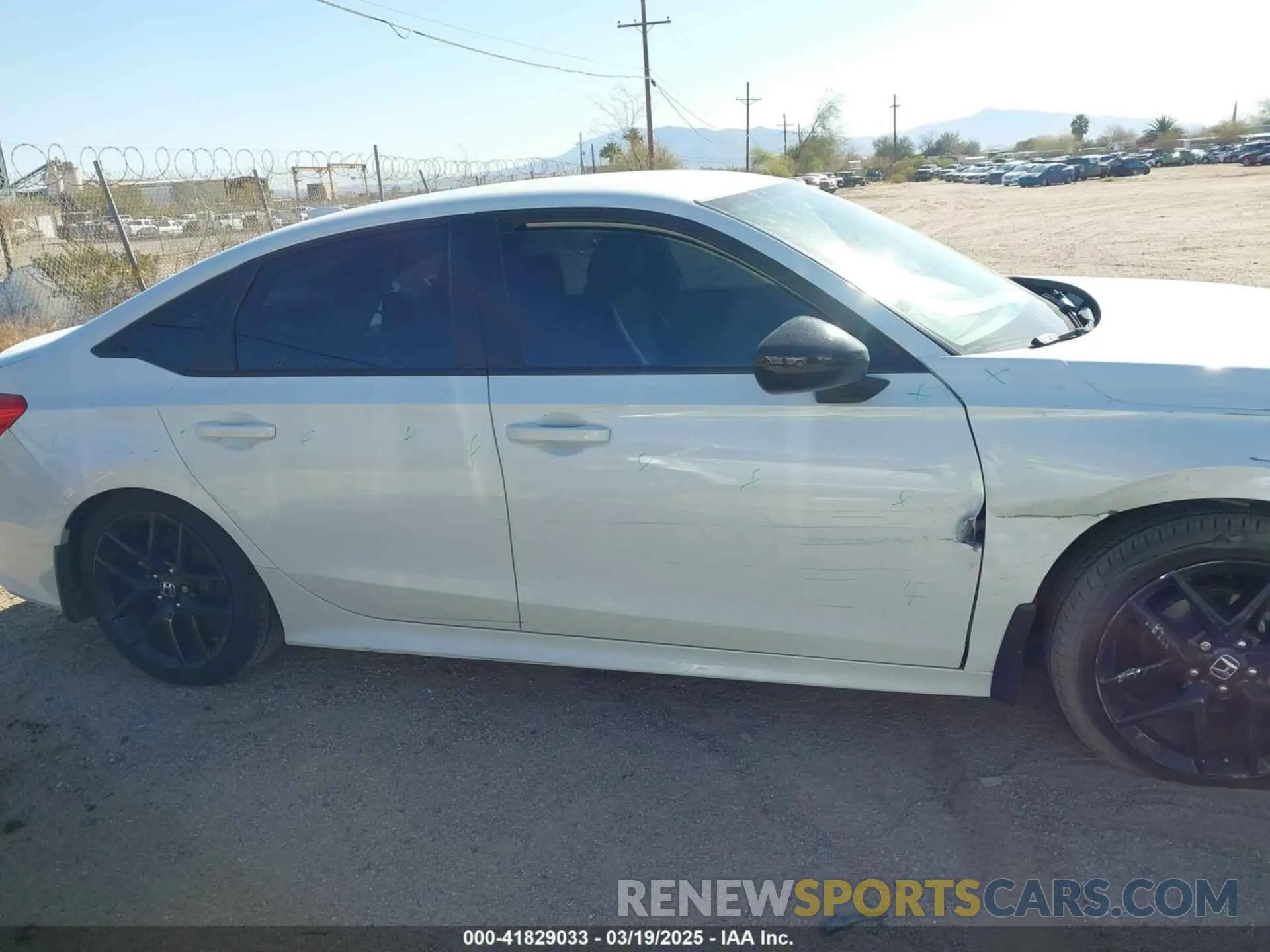 14 Photograph of a damaged car 2HGFE2F5XNH604976 HONDA CIVIC 2022