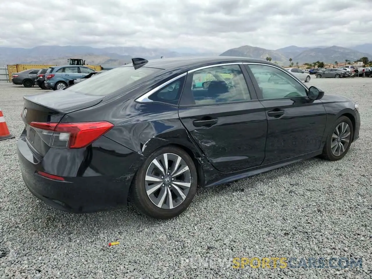 3 Photograph of a damaged car JHMFE1F77NX003870 HONDA CIVIC 2022
