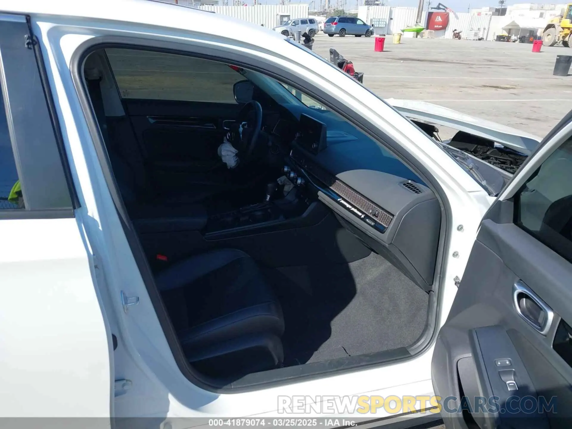 5 Фотография поврежденного автомобиля 19XFL1H70PE007069 HONDA CIVIC 2023