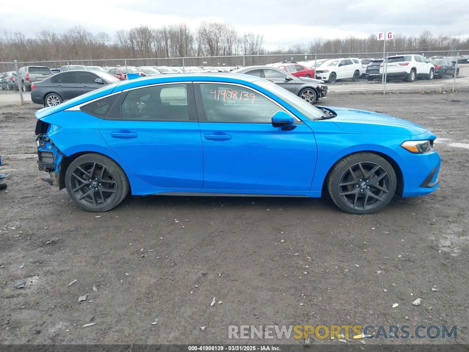 13 Фотография поврежденного автомобиля 19XFL1H83PE009309 HONDA CIVIC 2023