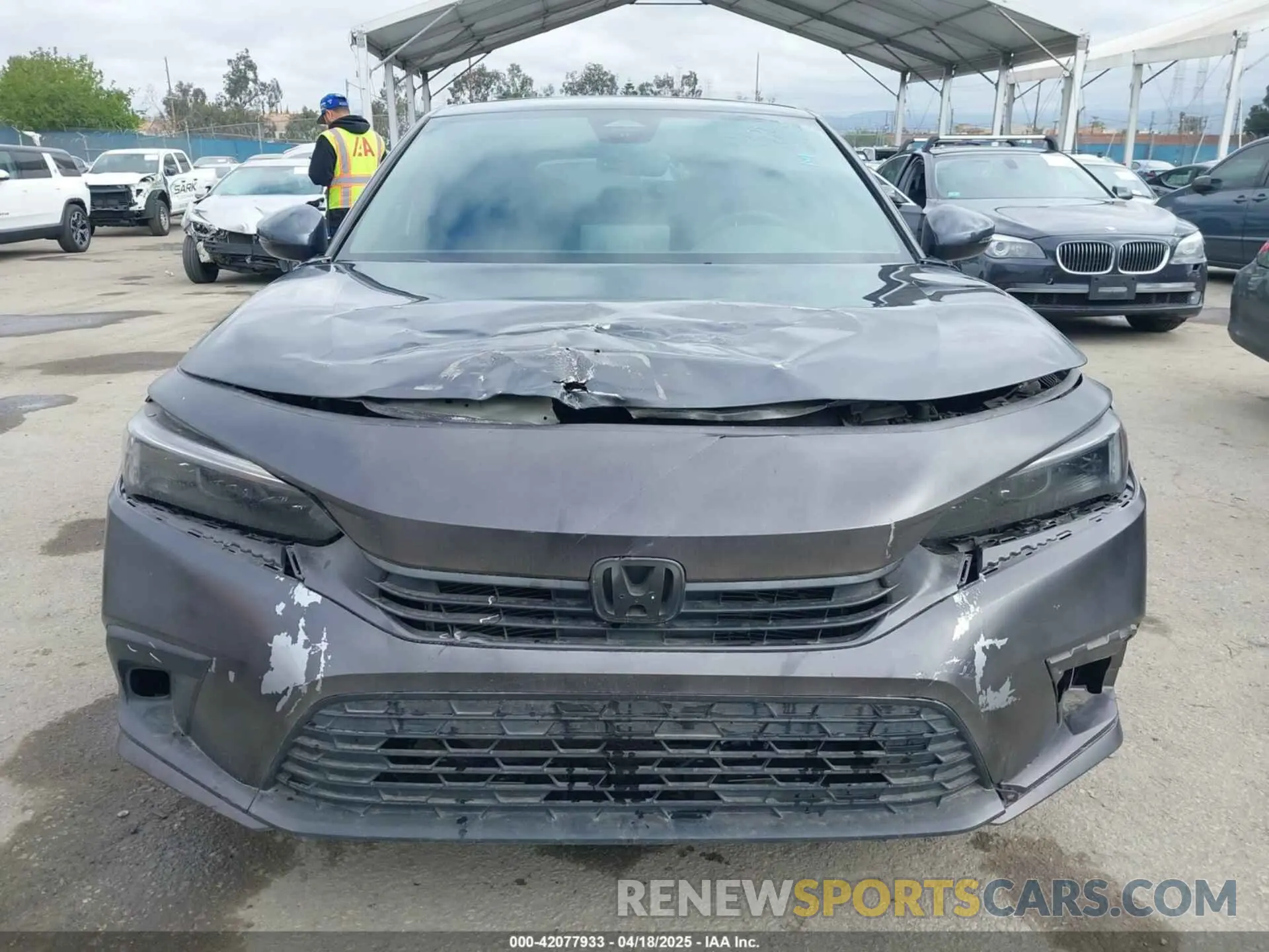12 Photograph of a damaged car 19XFL1H85PE009618 HONDA CIVIC 2023