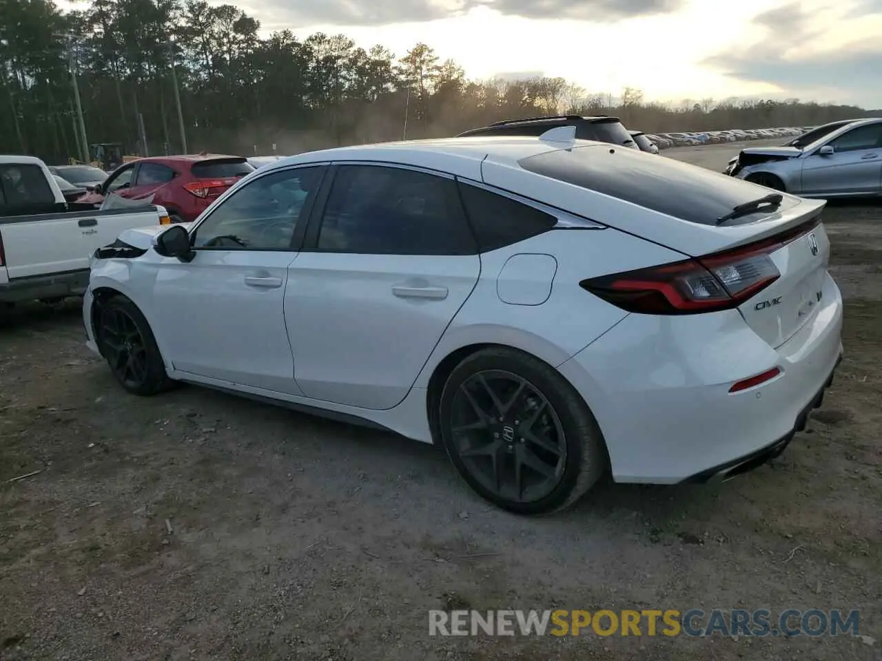 2 Photograph of a damaged car 19XFL1H85PE014981 HONDA CIVIC 2023