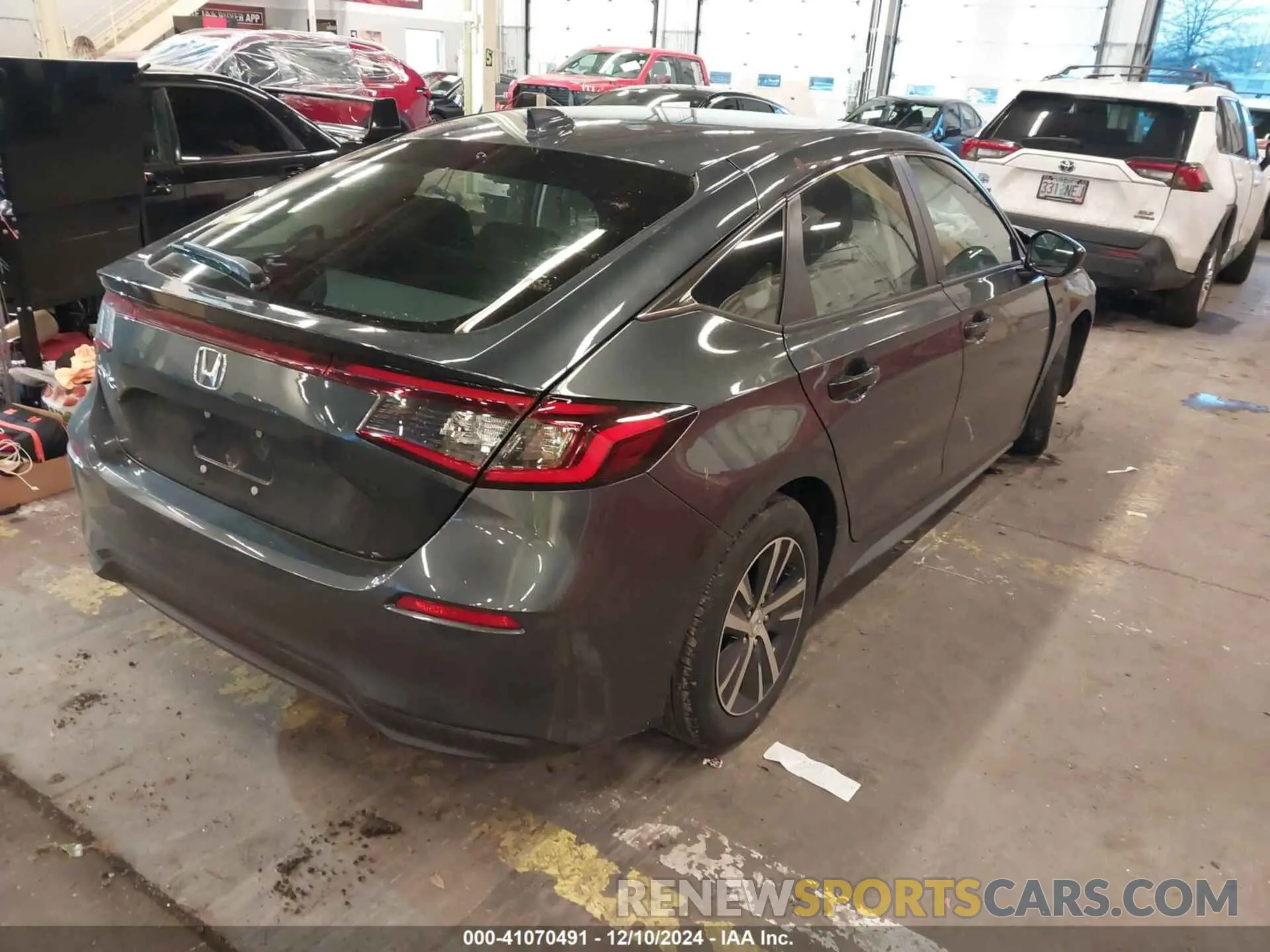 4 Фотография поврежденного автомобиля 19XFL2H55PE025670 HONDA CIVIC 2023