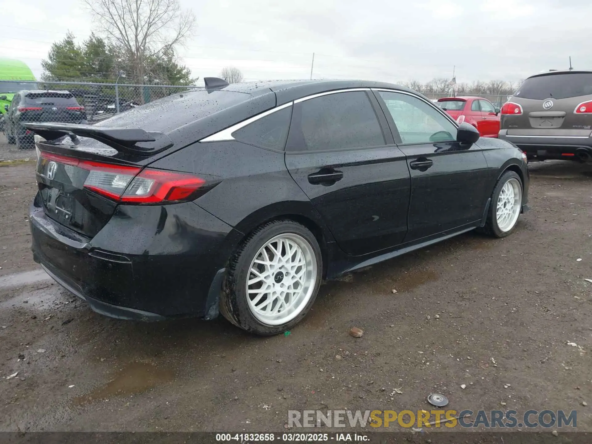 4 Фотография поврежденного автомобиля 19XFL2H57PE008837 HONDA CIVIC 2023