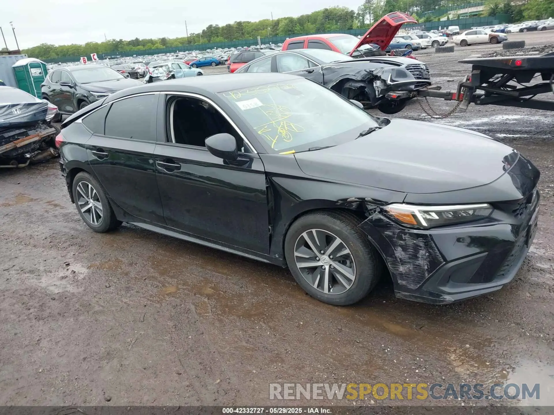 1 Фотография поврежденного автомобиля 19XFL2H58PE012640 HONDA CIVIC 2023