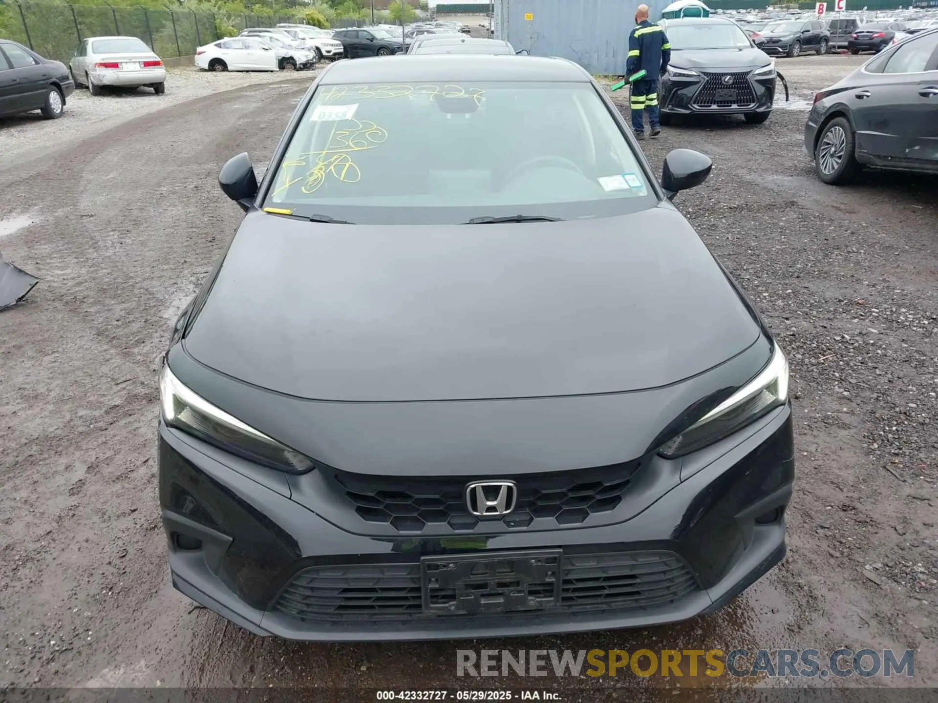 12 Фотография поврежденного автомобиля 19XFL2H58PE012640 HONDA CIVIC 2023